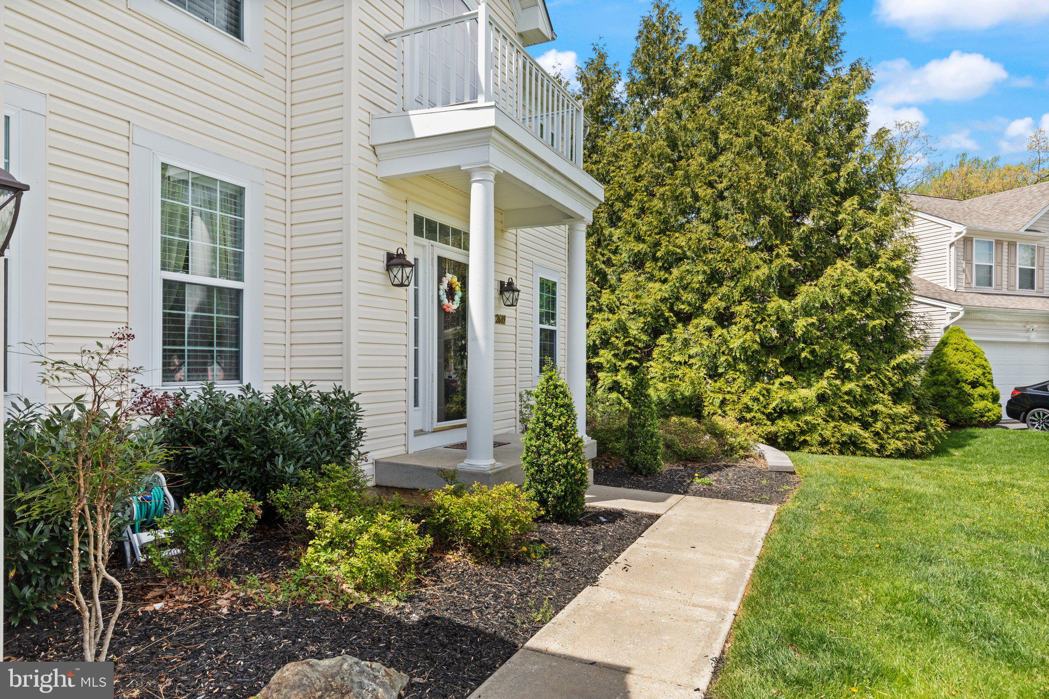 2689 CAMEL COURT