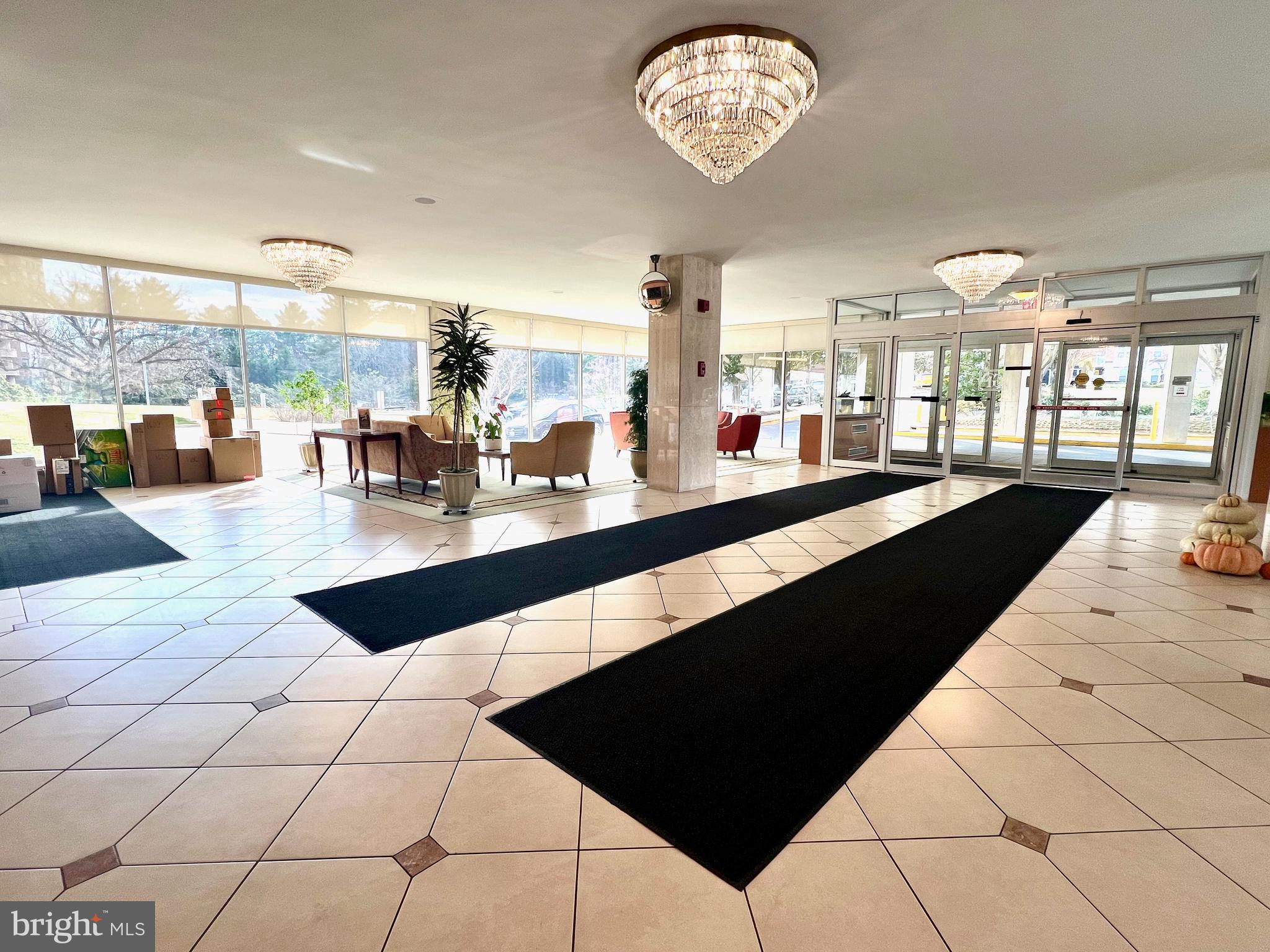 GROSVENOR PARK - Residential Lease