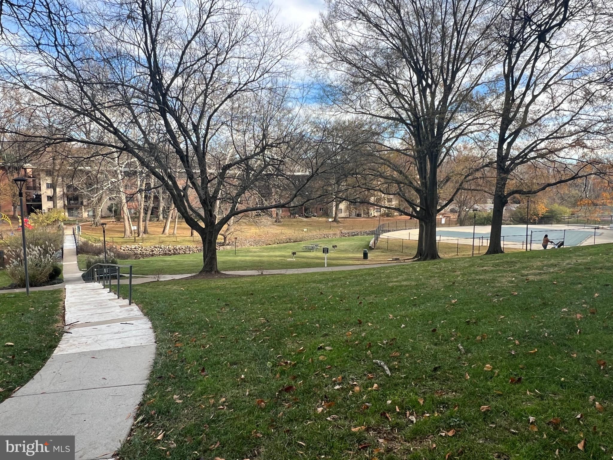 GROSVENOR PARK - Residential Lease