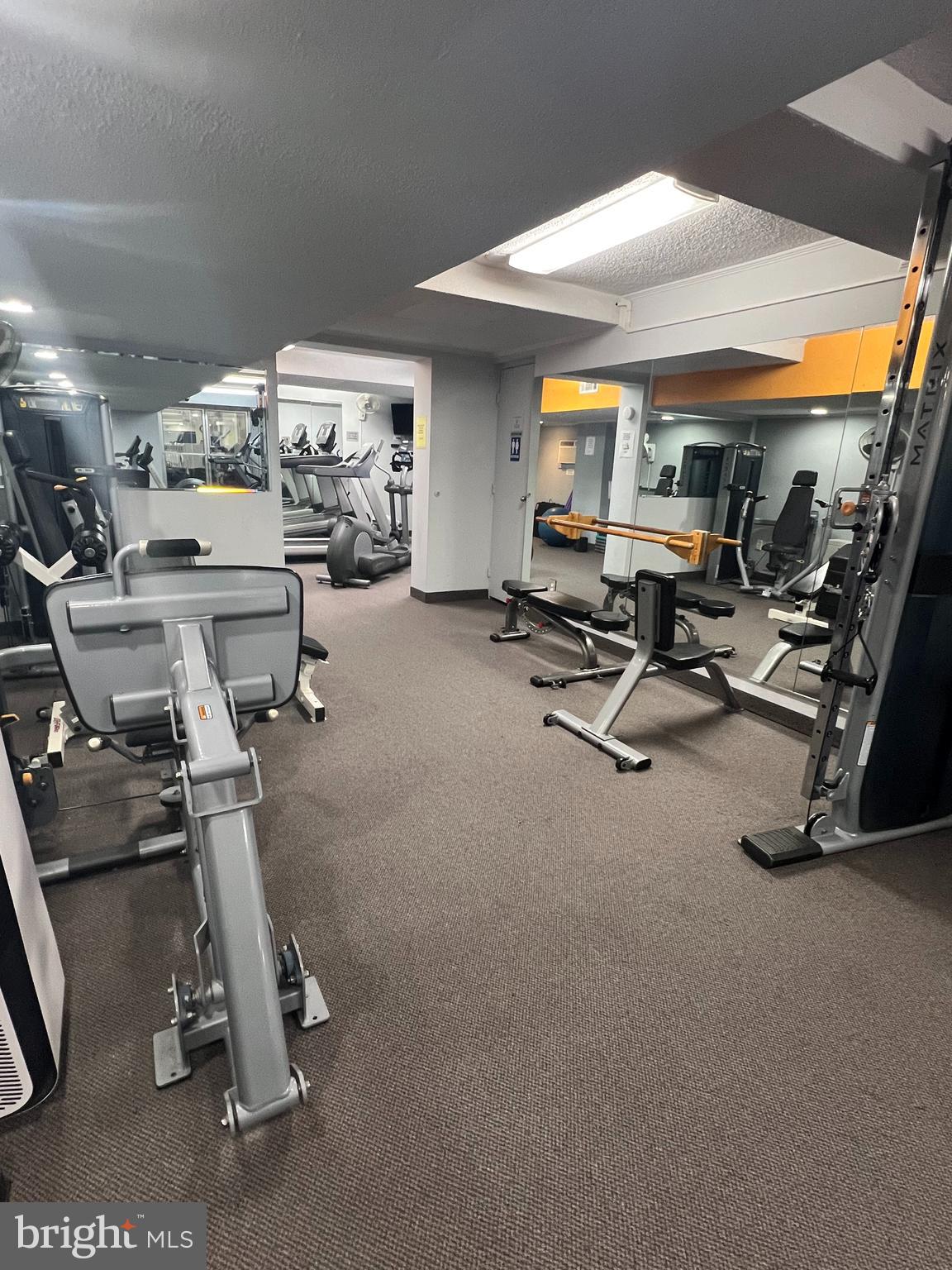 GROSVENOR PARK - Residential Lease