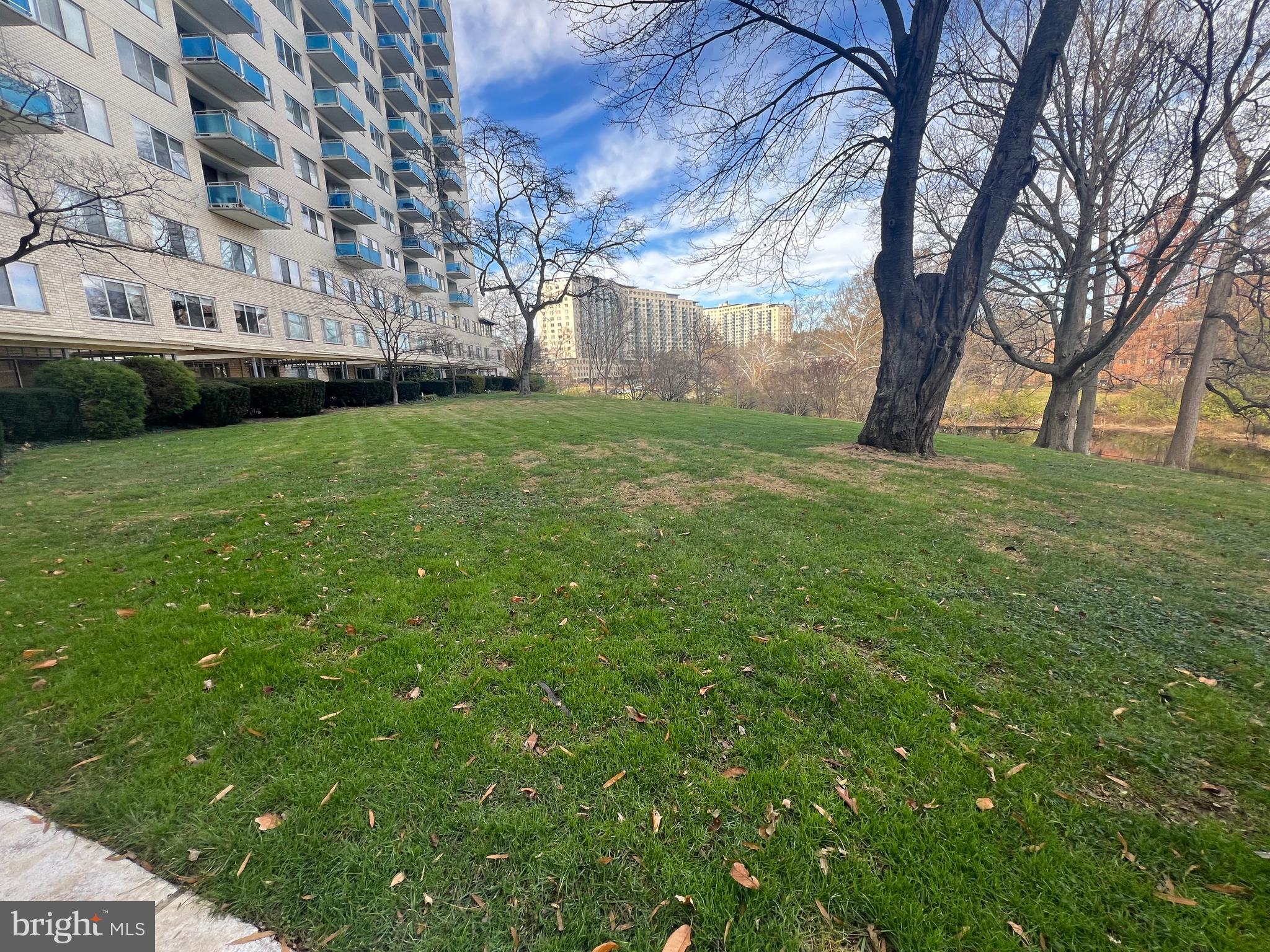 GROSVENOR PARK - Residential Lease