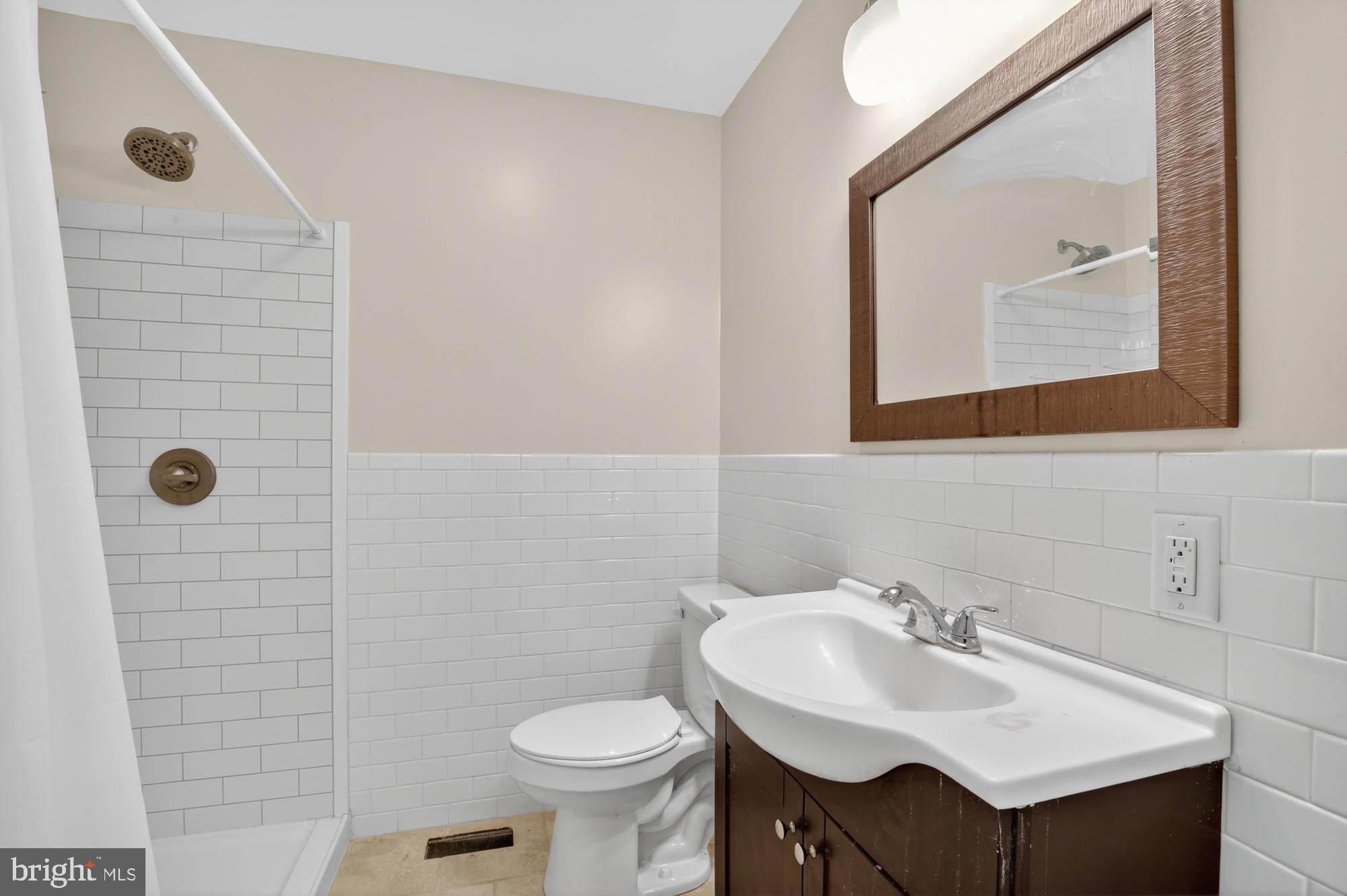 NORTHERN LIBERTIES - Residential Lease