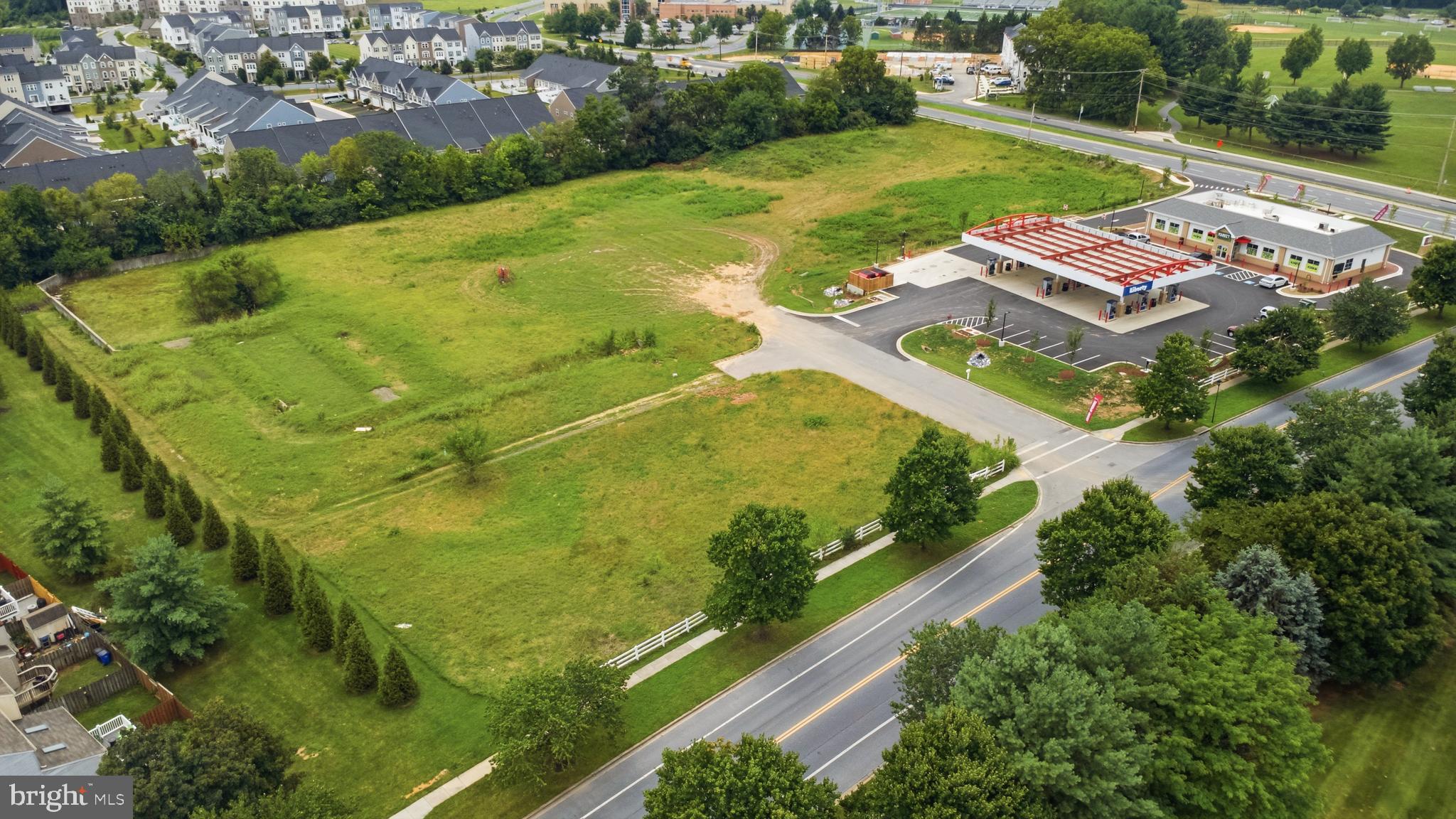 6459 CORPORATE DRIVE LOT B