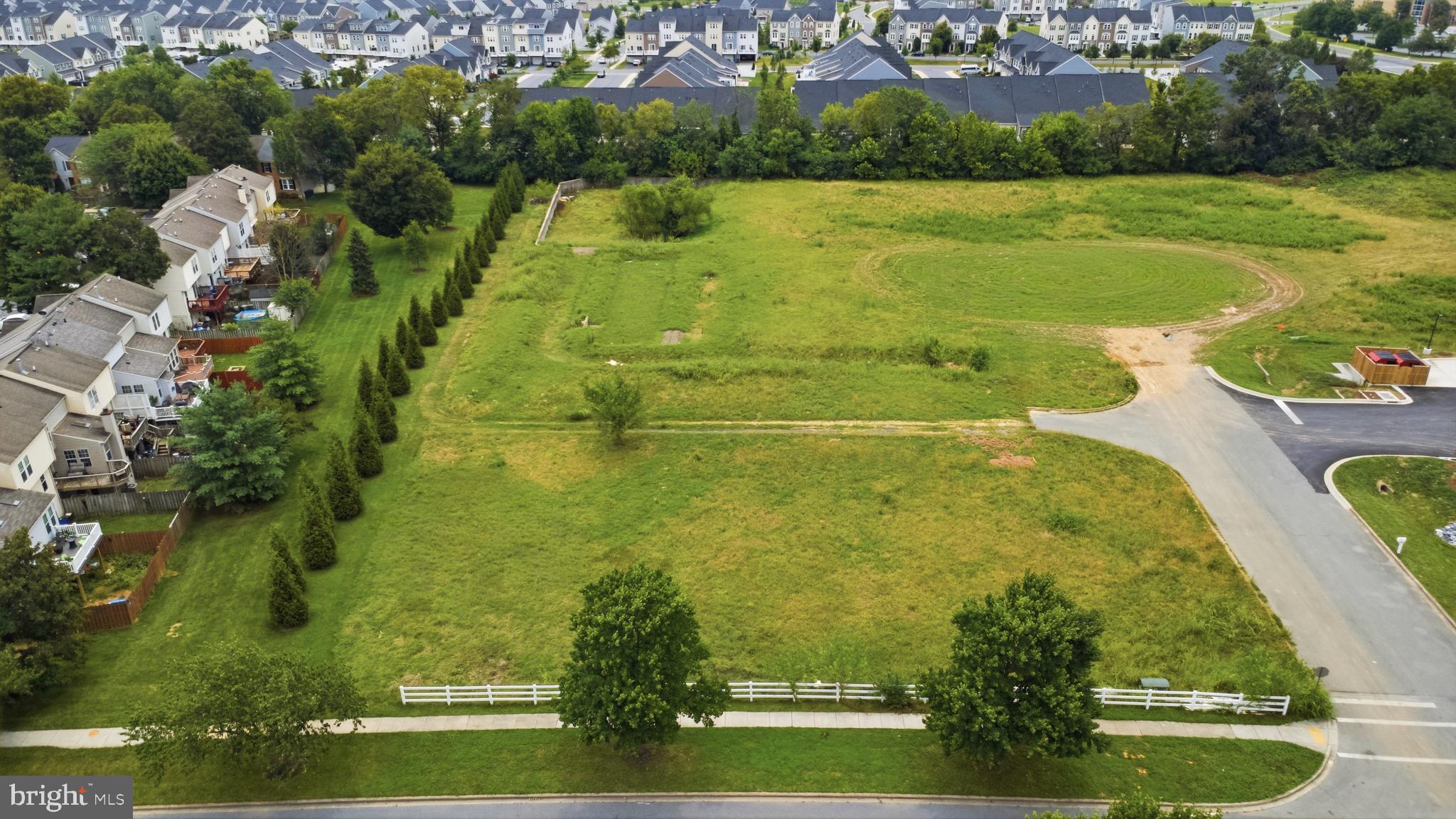 6459 CORPORATE DRIVE LOT B