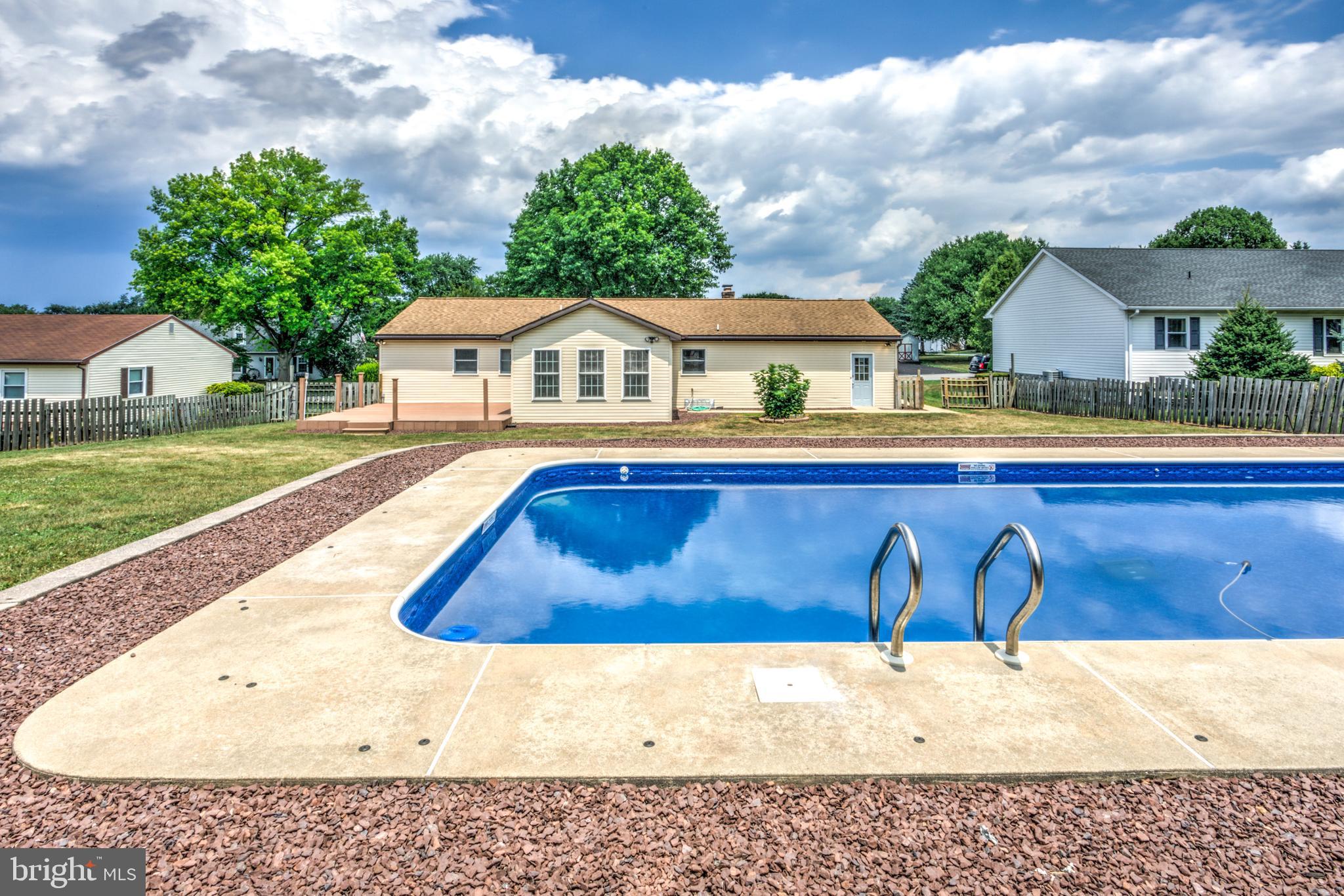 EAST LAMPETER TWP - Residential