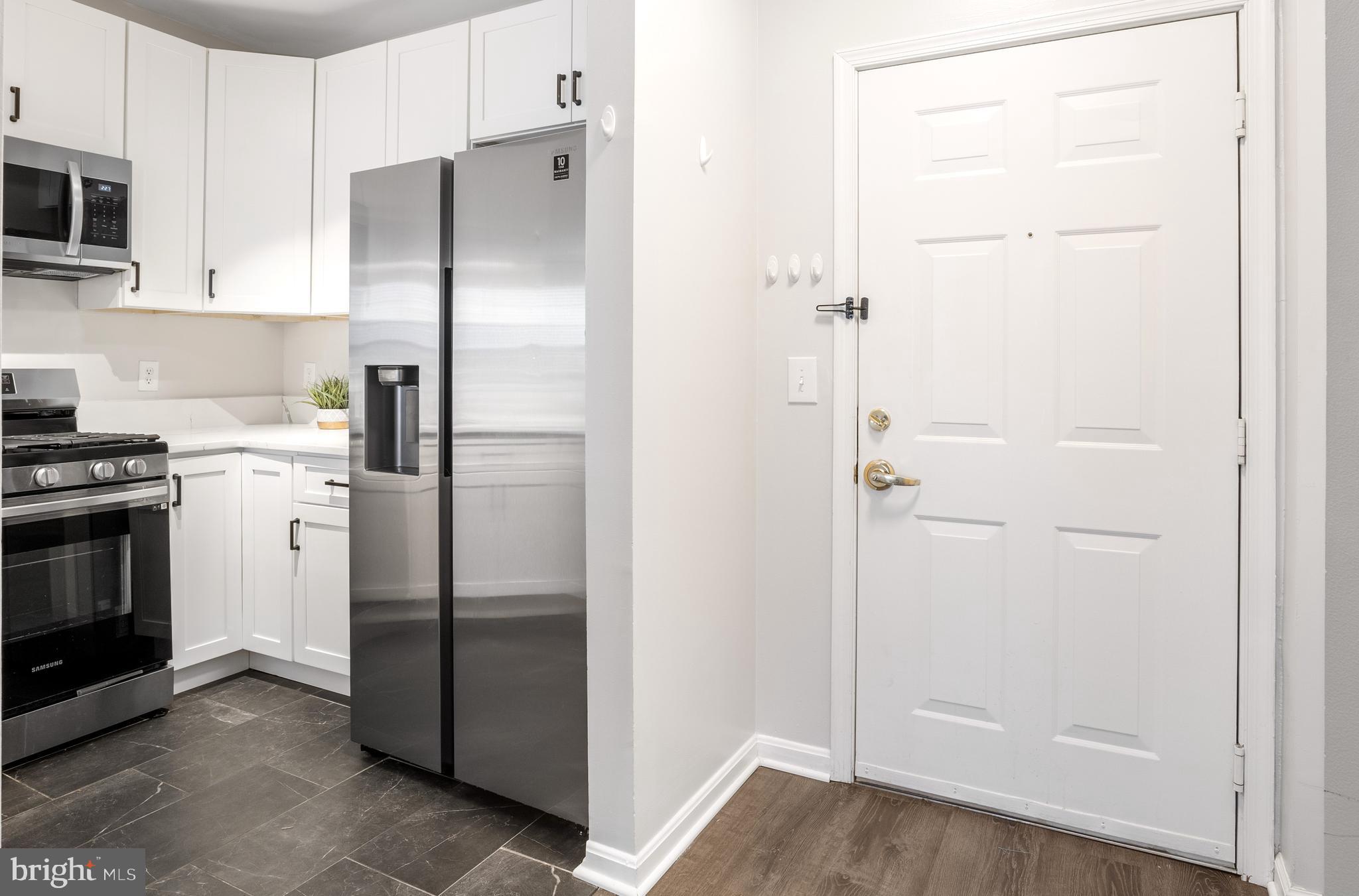 2701 BELLFOREST COURT 305