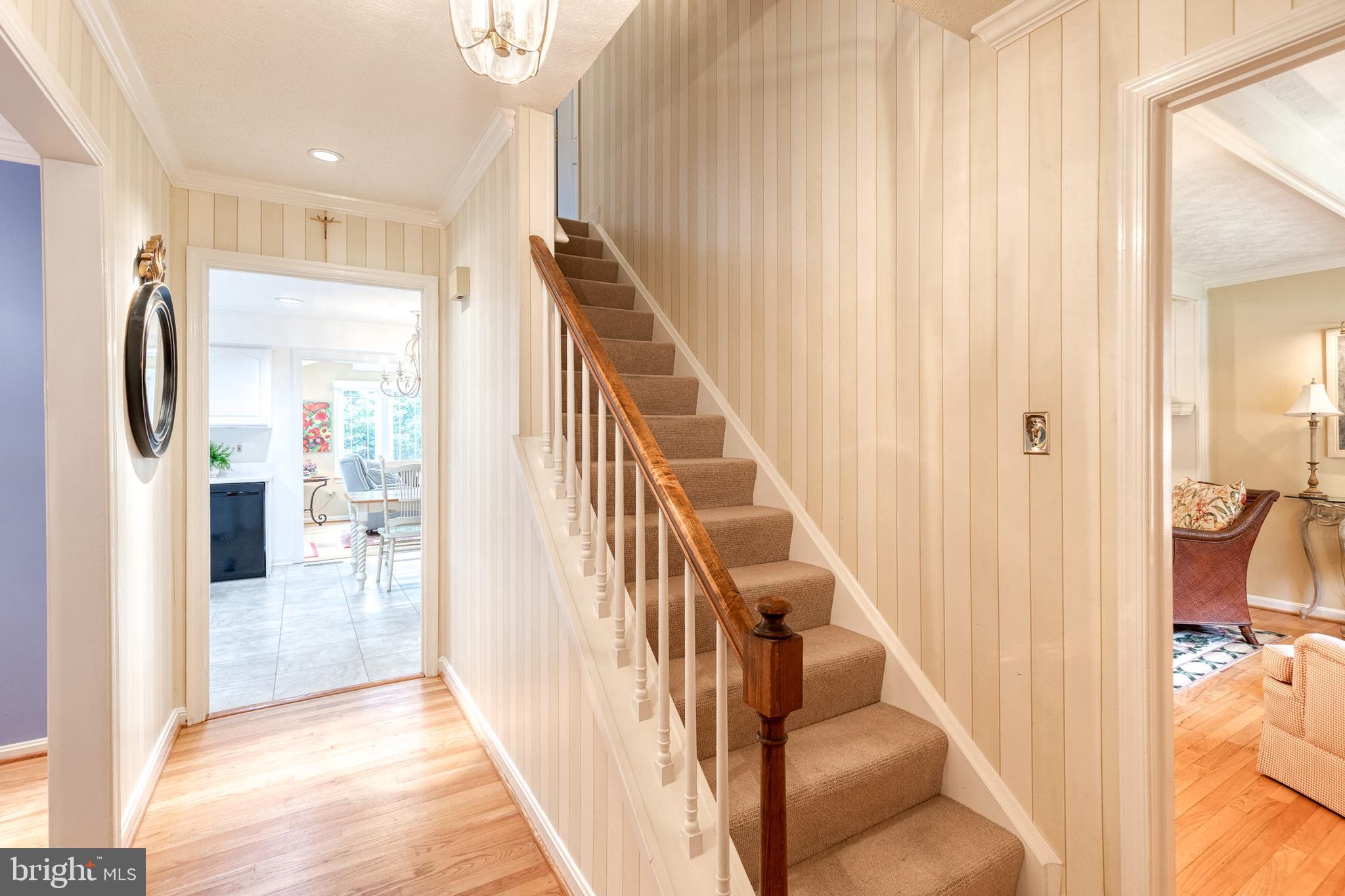 806 CHESTNUT GLEN GARTH