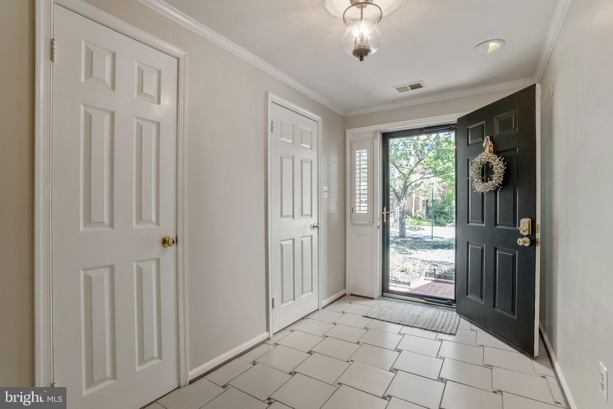 SEMINARY PARK - Residential