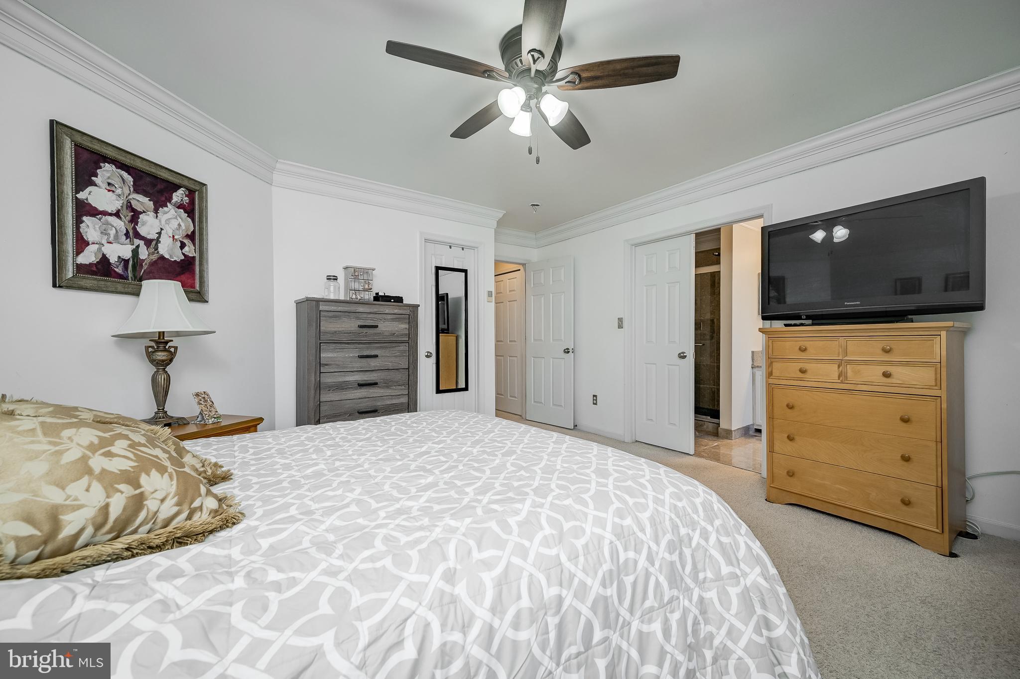 INDEPENDENCE - Residential