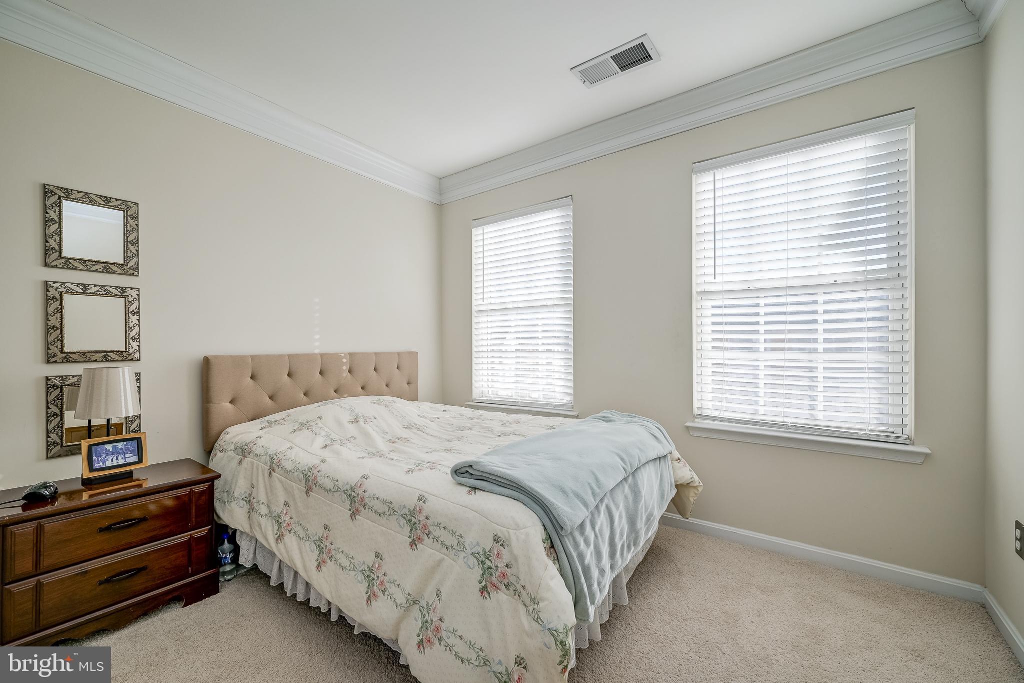 INDEPENDENCE - Residential