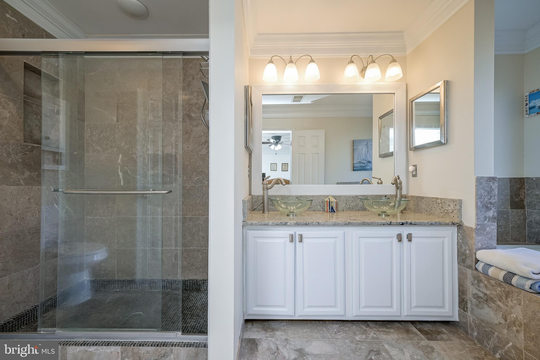 INDEPENDENCE - Residential