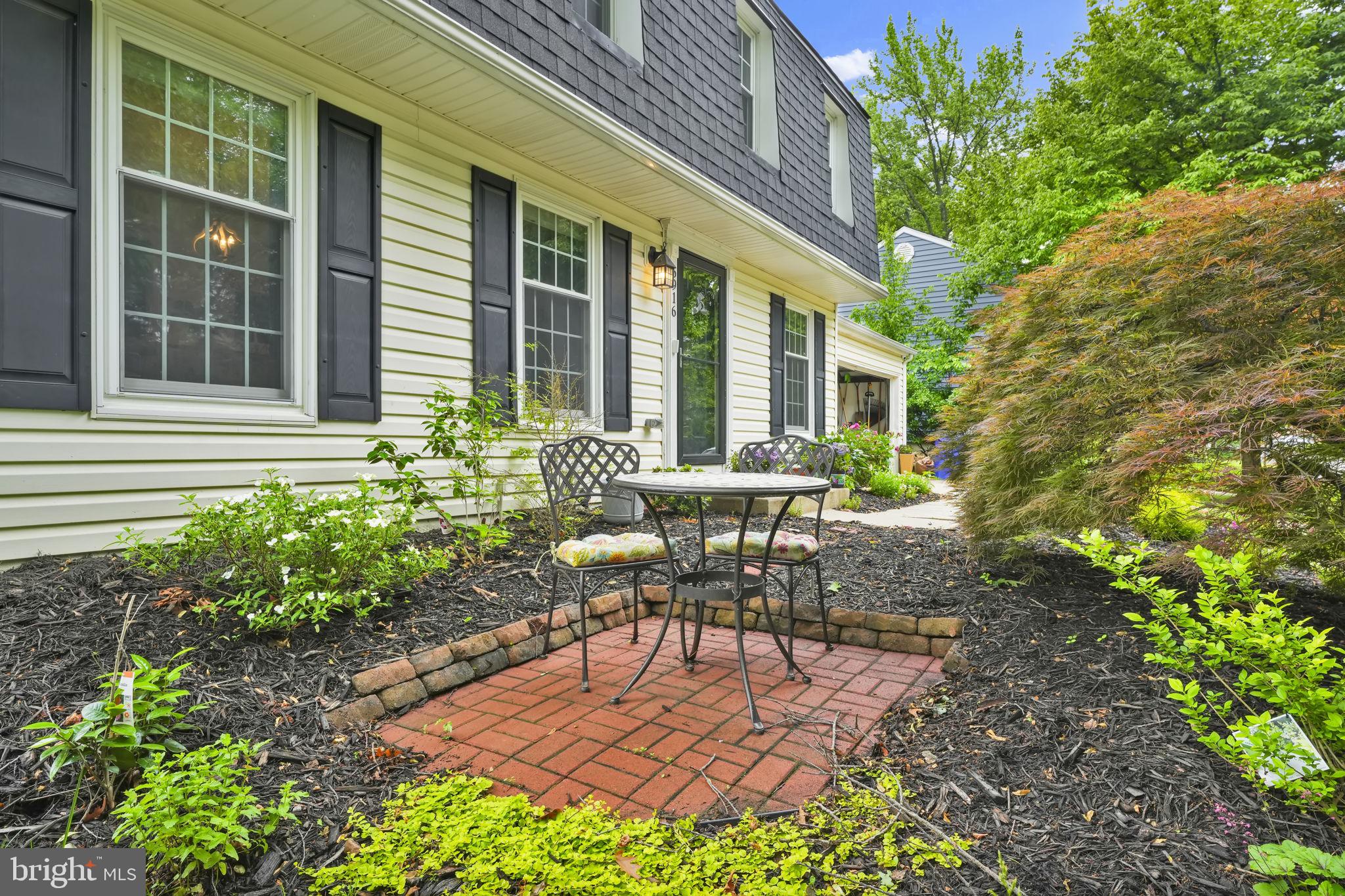 6916 DEERPASTURE