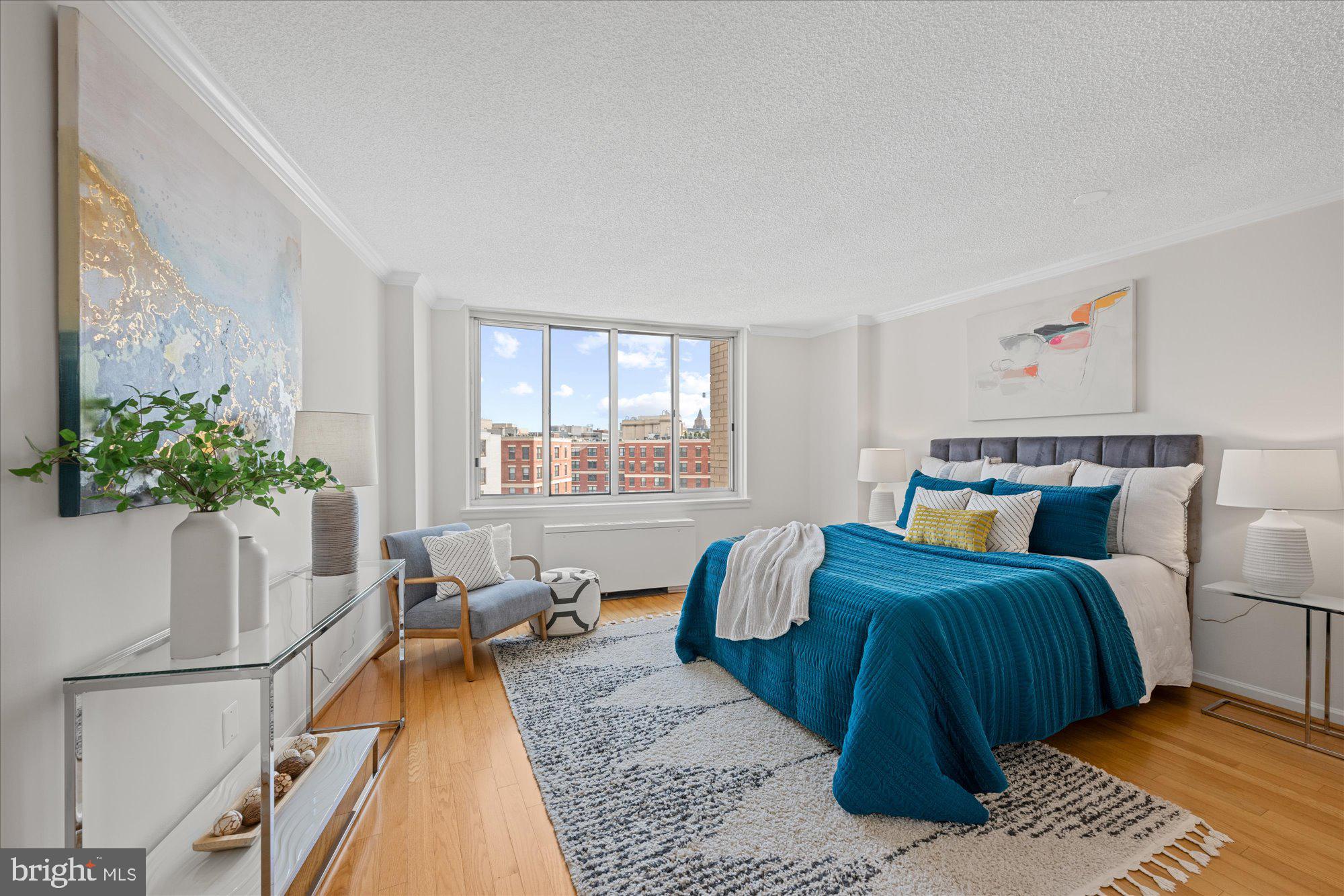 LOGAN CIRCLE - Residential