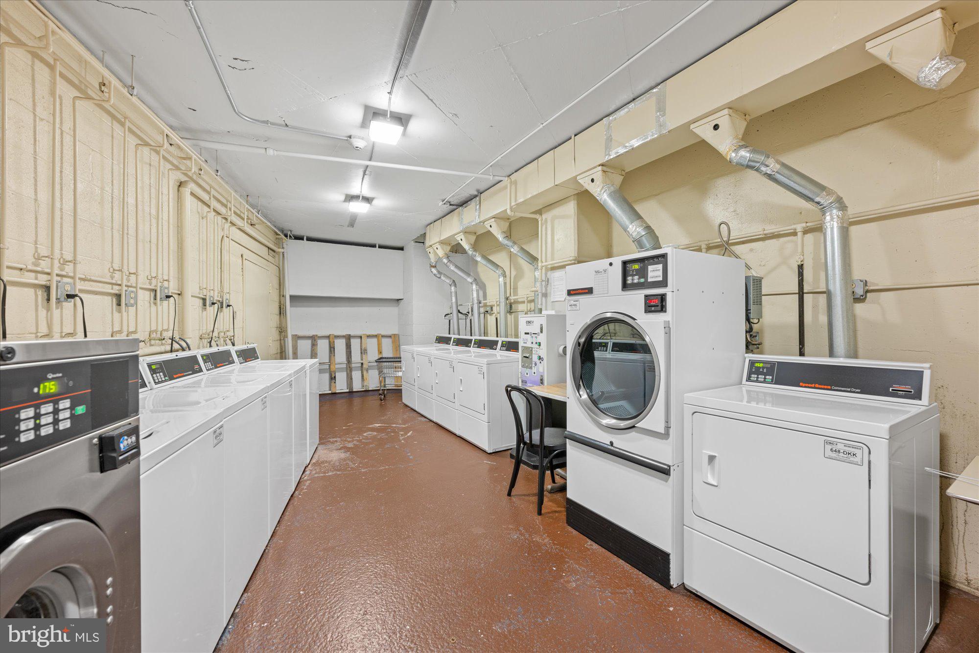 LOGAN CIRCLE - Residential