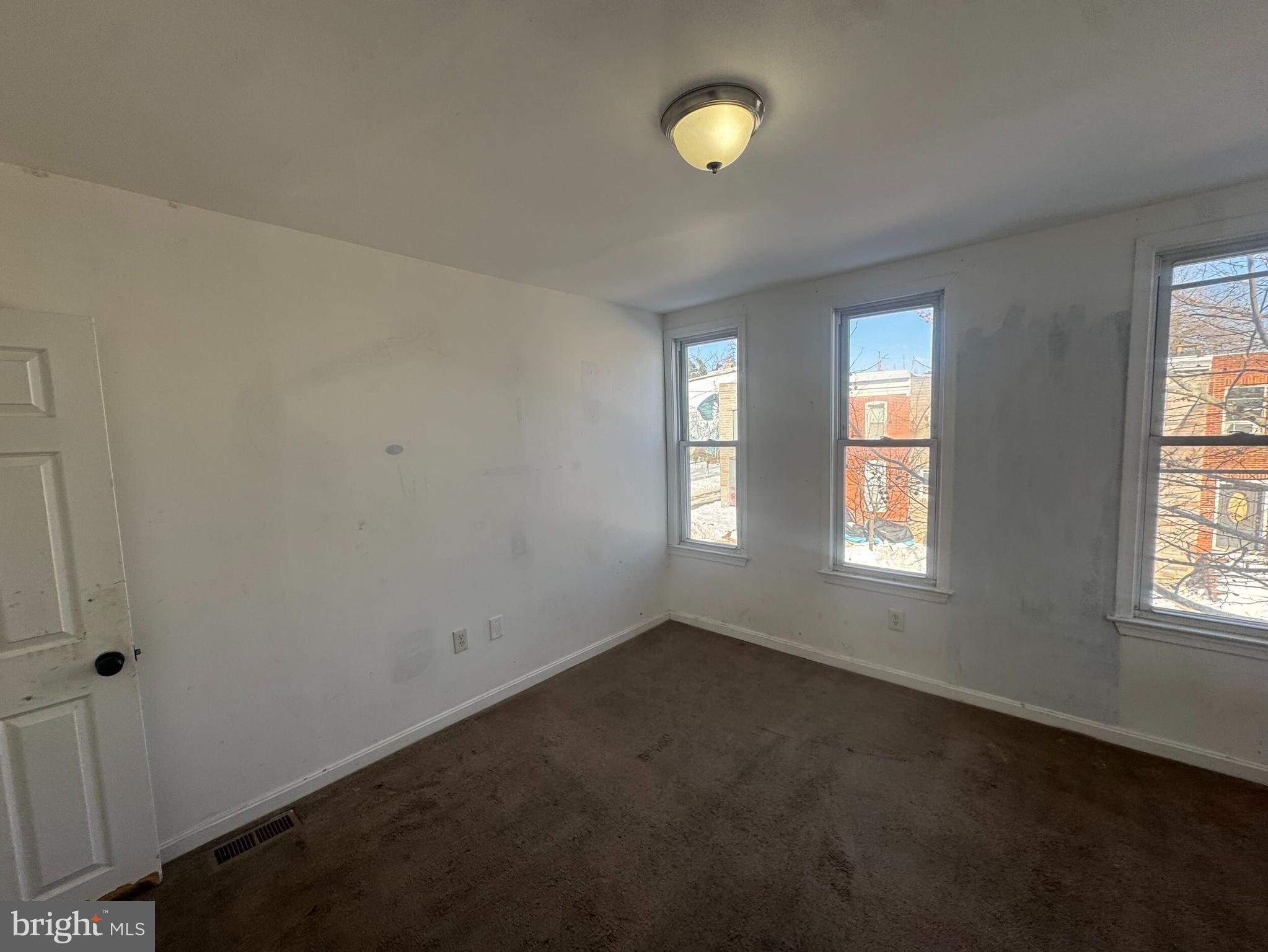 MOUNT CLARE - Residential