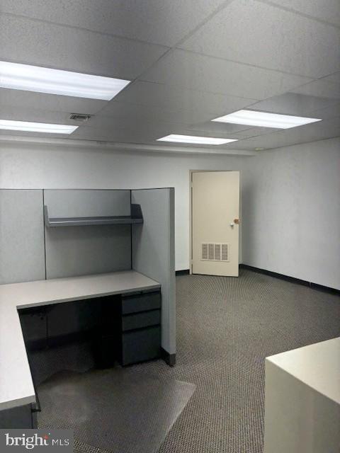 PENN WYNNE - Commercial Lease