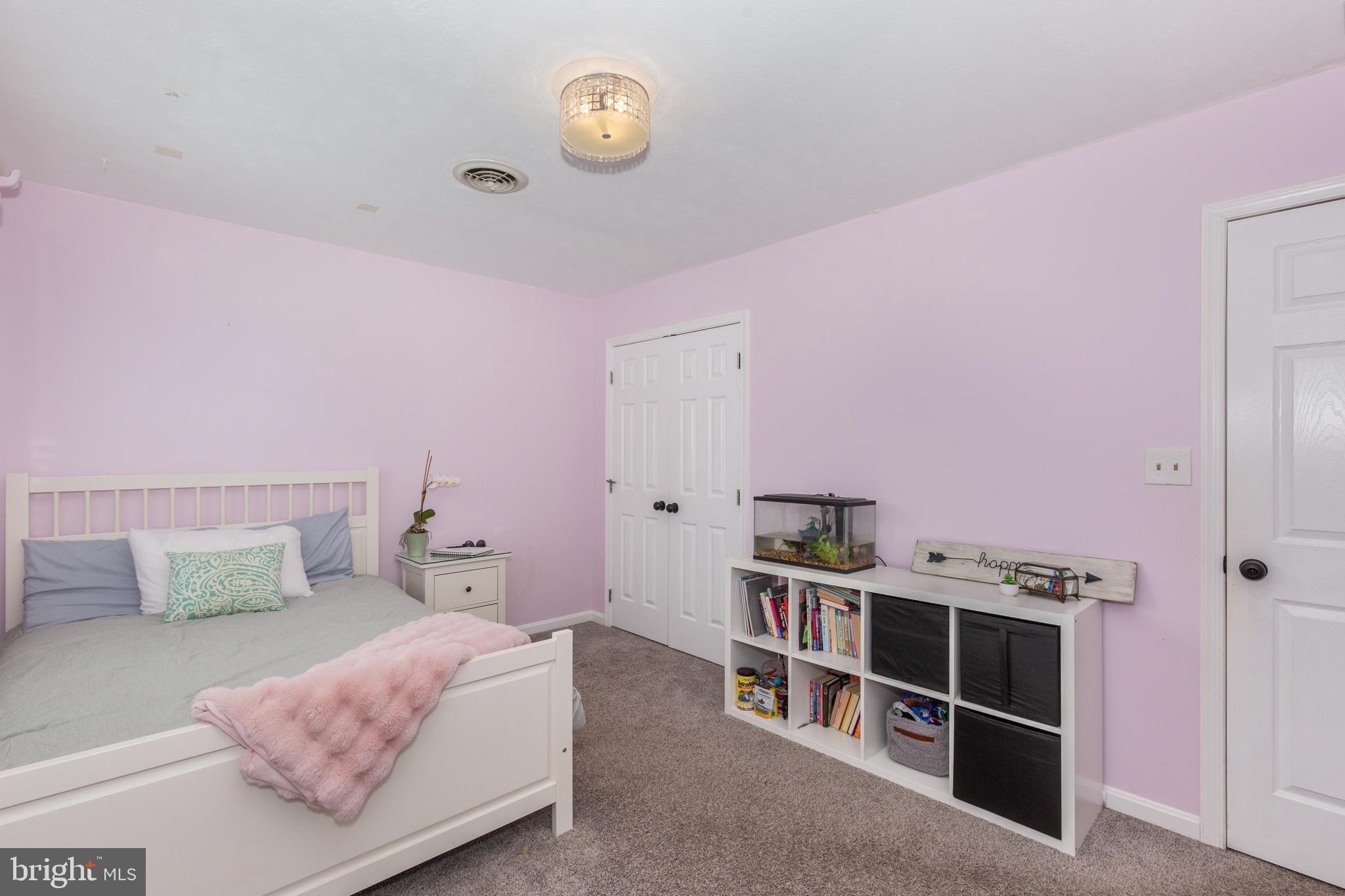 STARVIEW ESTATES - Residential