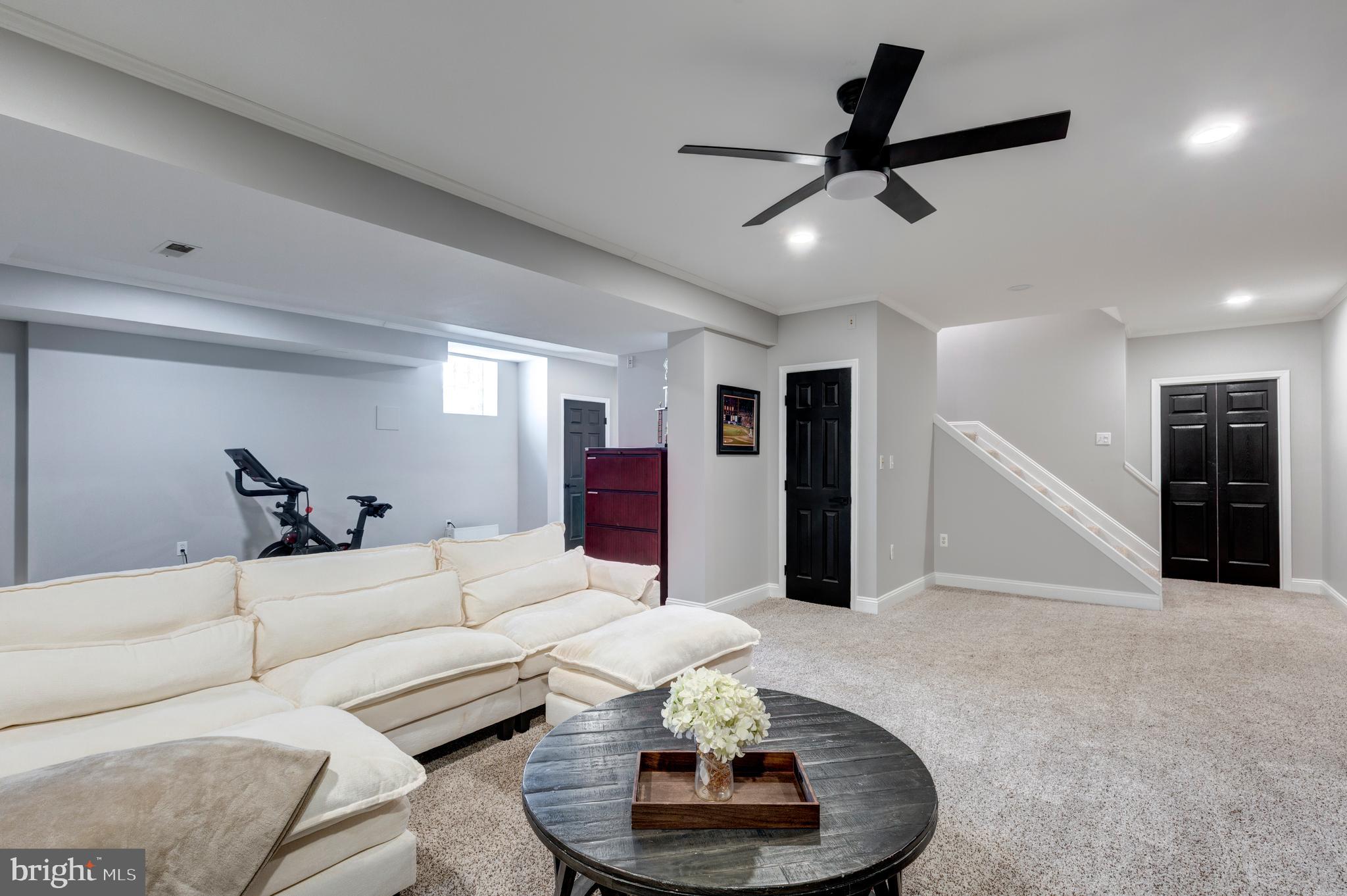 STARVIEW ESTATES - Residential