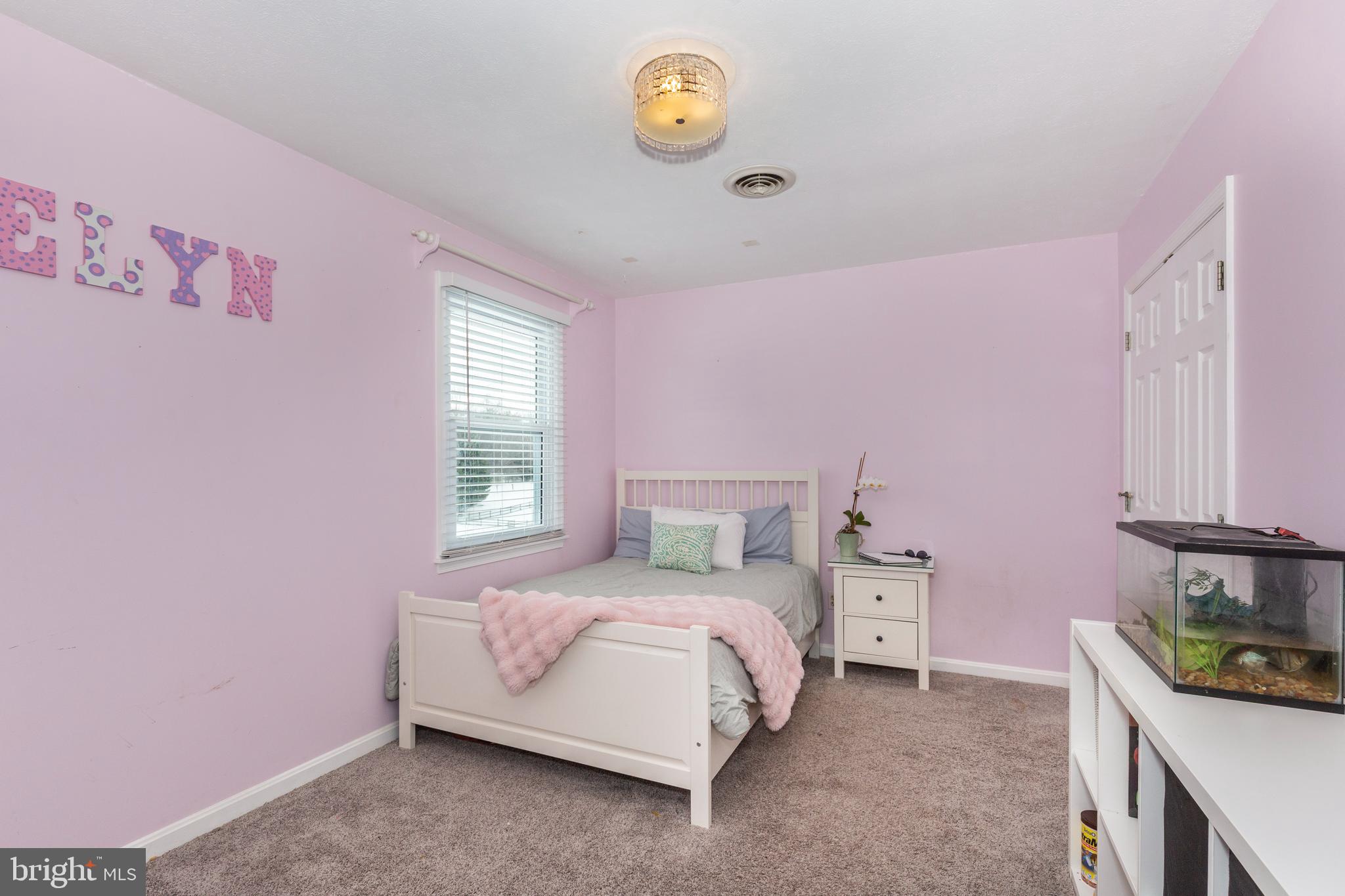 STARVIEW ESTATES - Residential