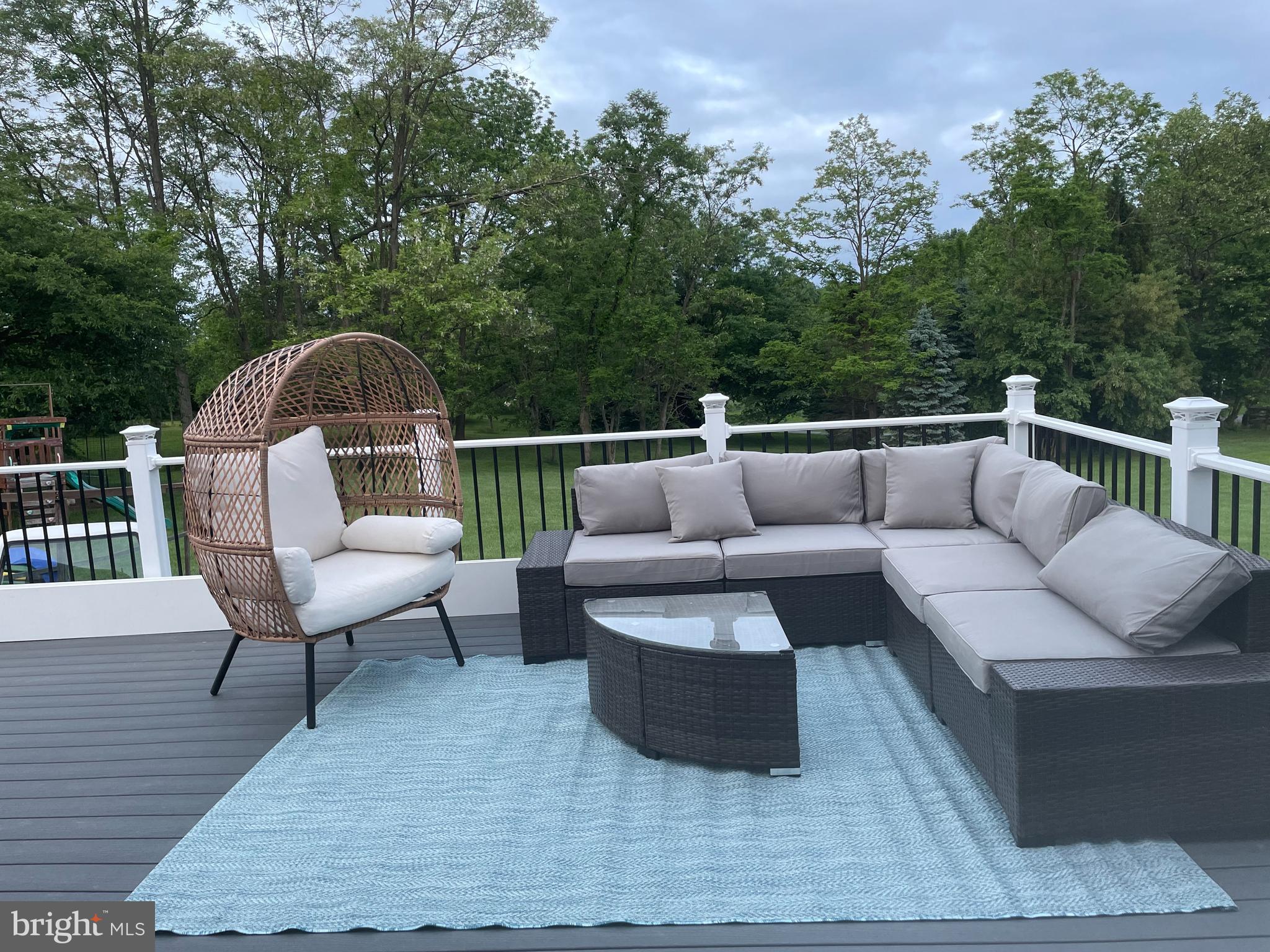 STARVIEW ESTATES - Residential