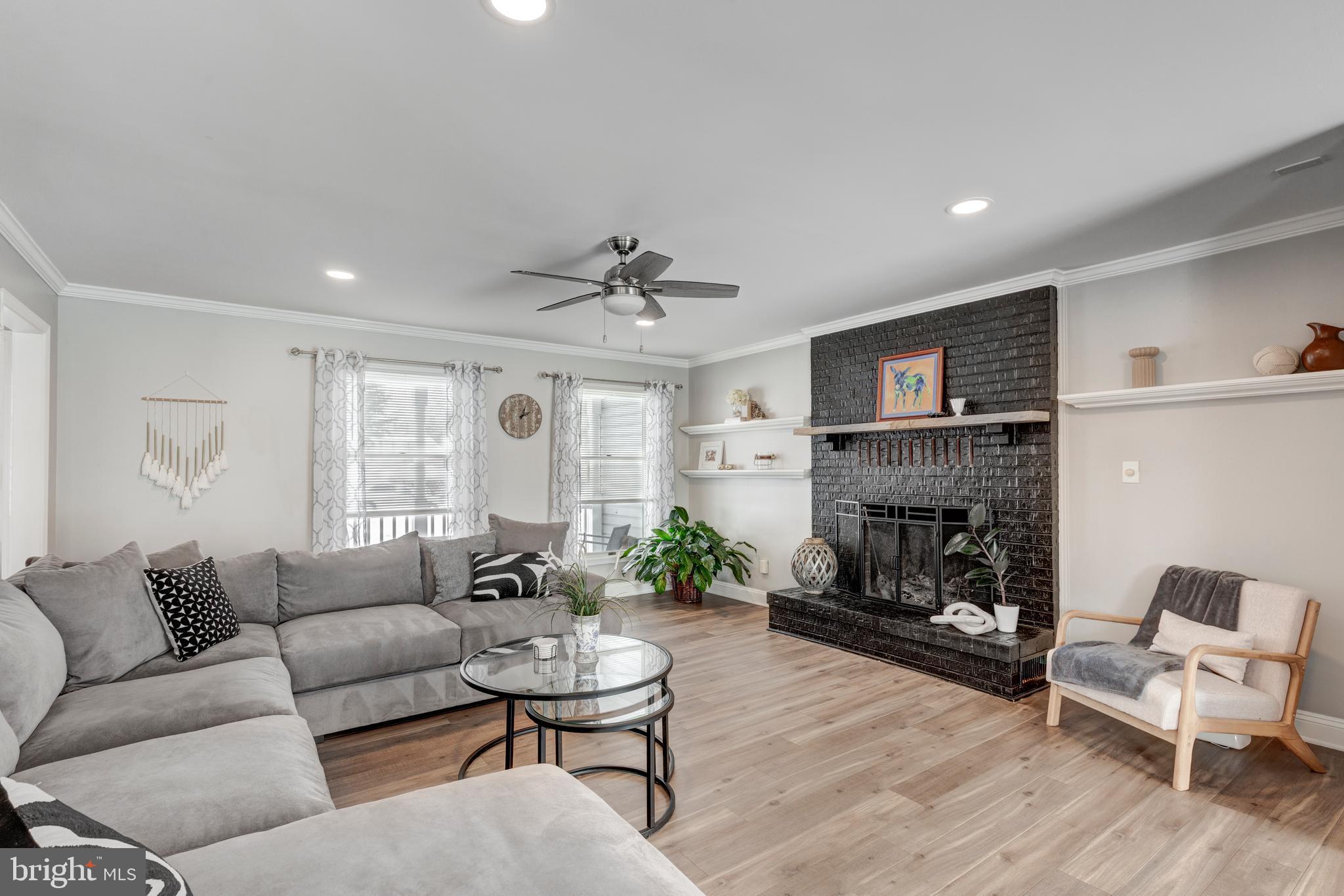 STARVIEW ESTATES - Residential