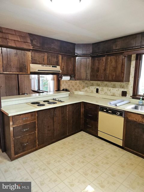 Tiny photo for 47 Roberts Circle, POTTSTOWN, PA 19465 (MLS # PACT2110898)