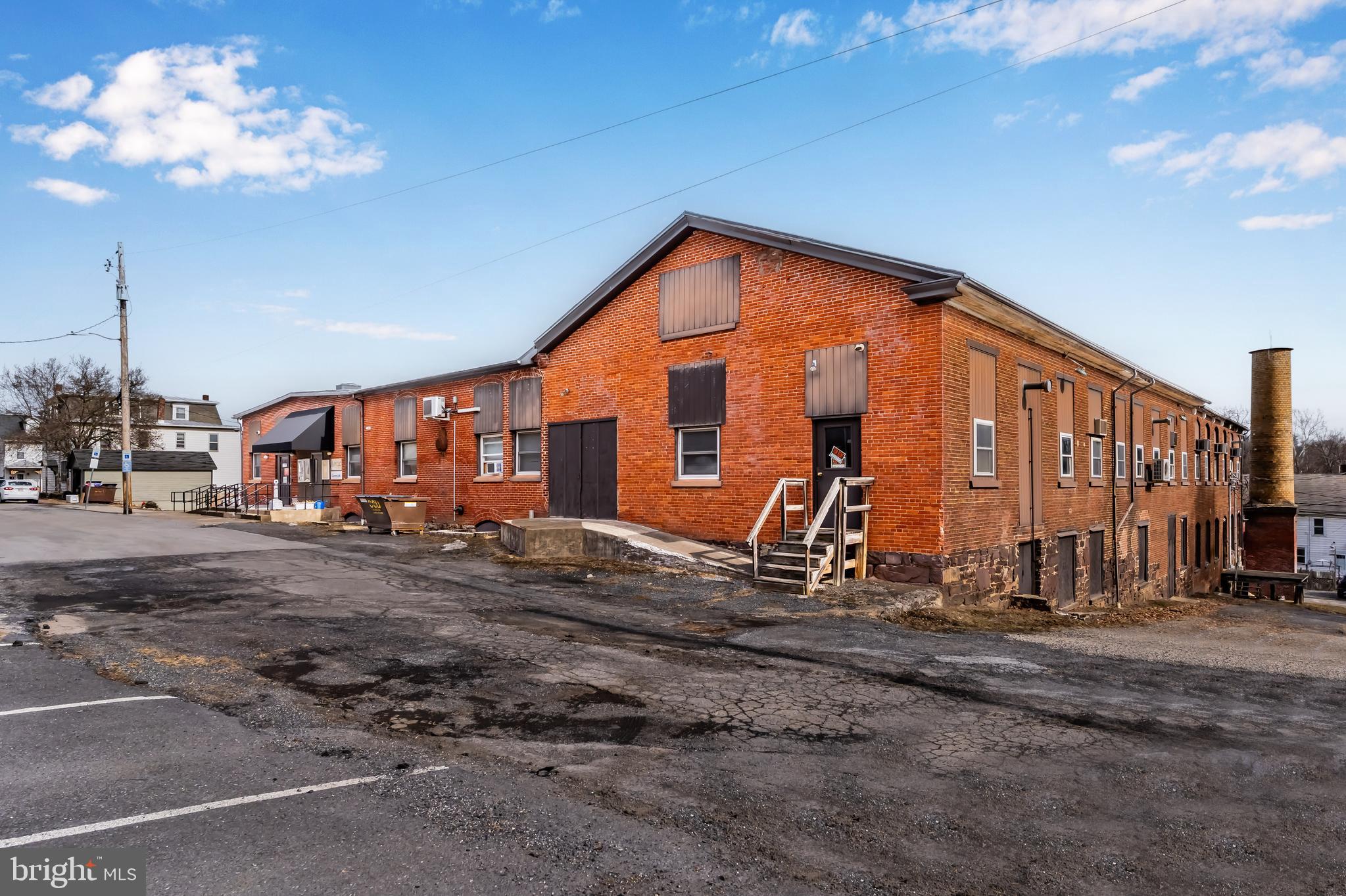 133-135 S 5TH STREET