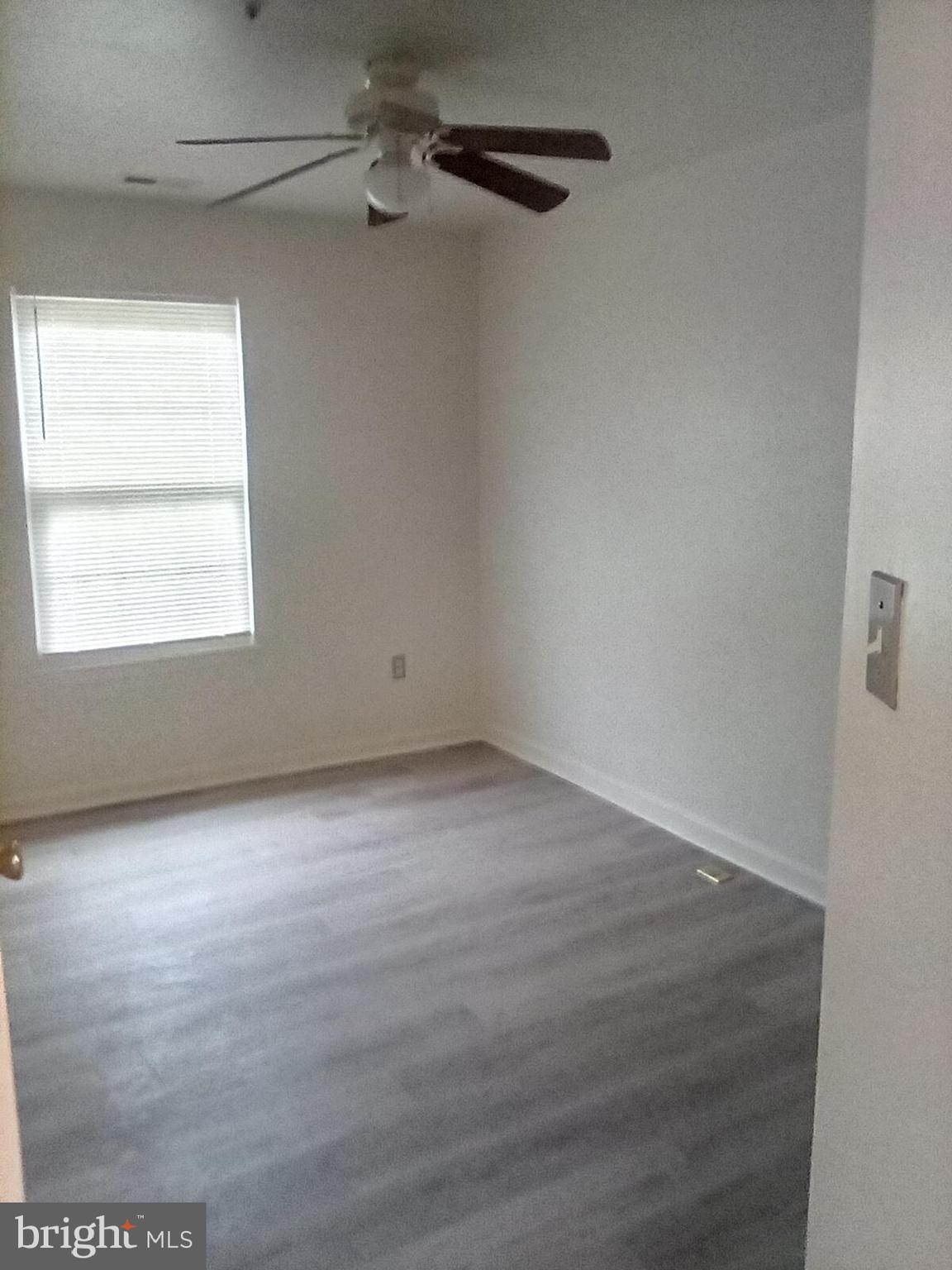 KINGS POINT - Residential