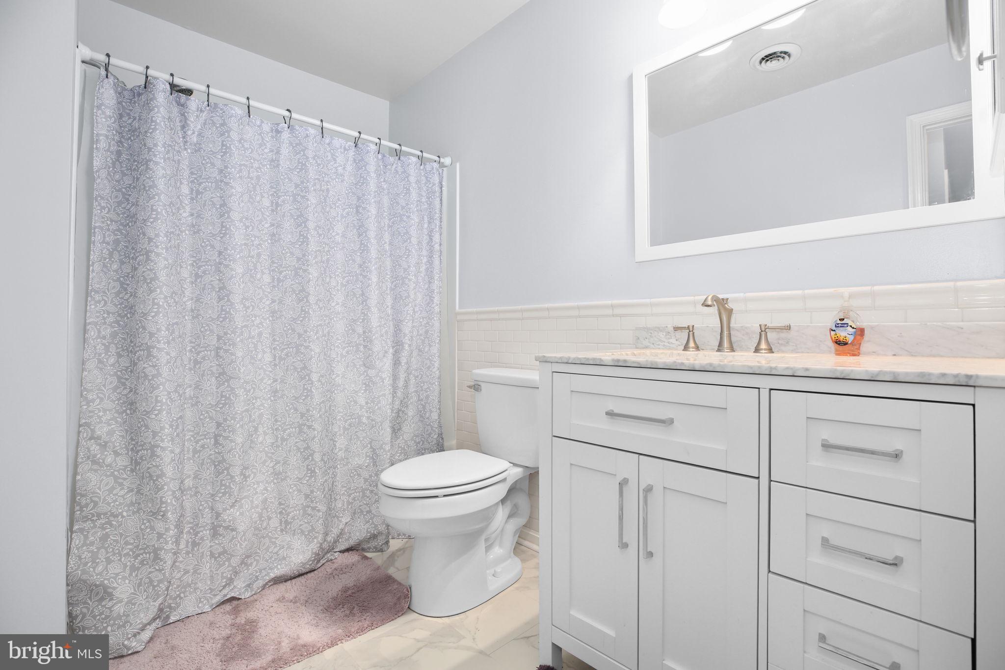 SHERATON HILLS - Residential