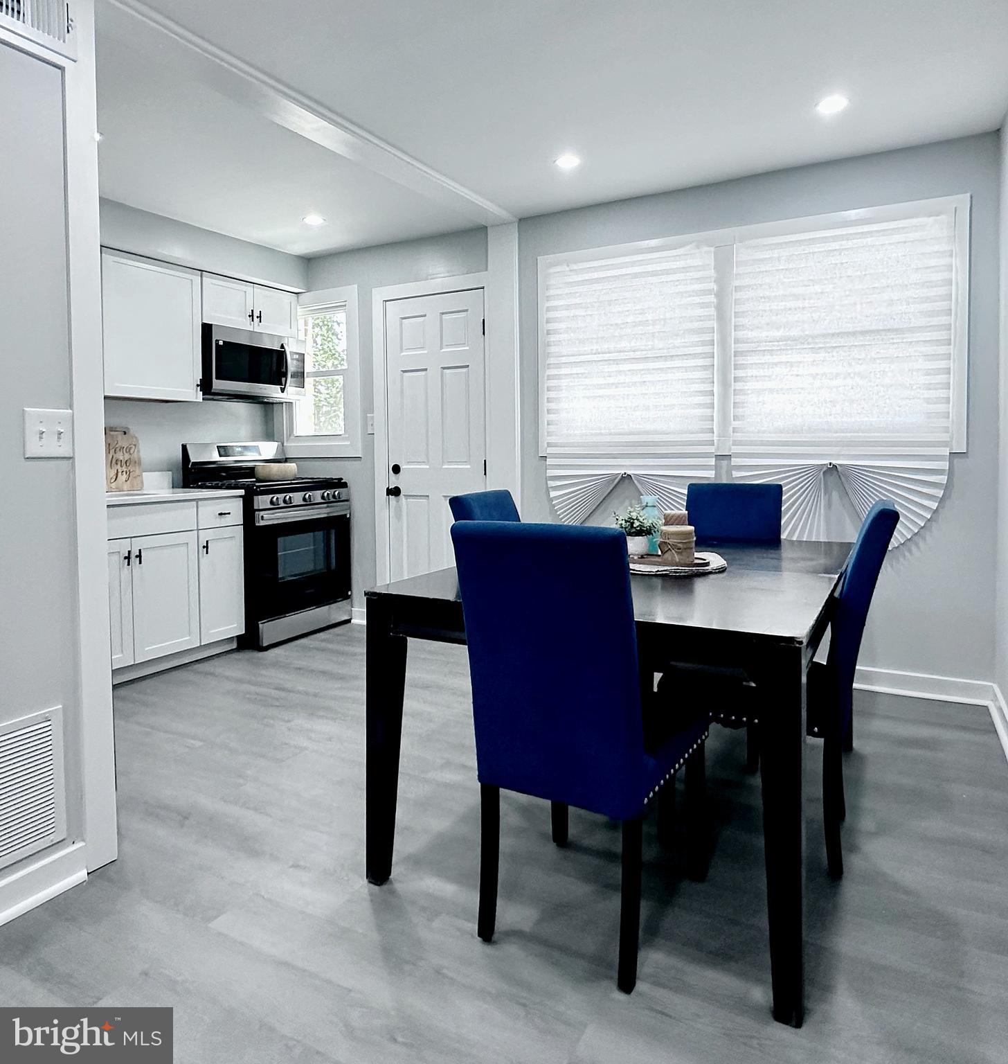 DEANWOOD - Residential