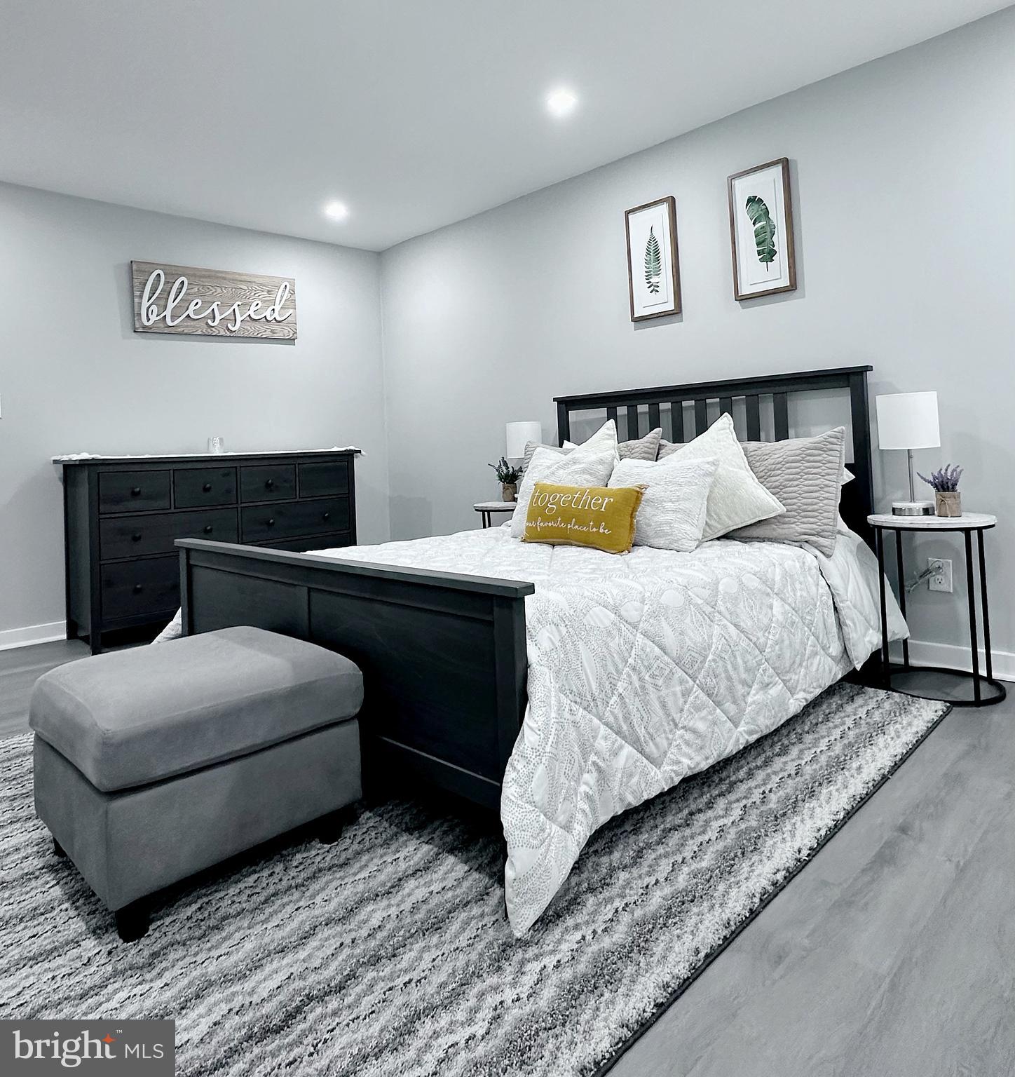 DEANWOOD - Residential