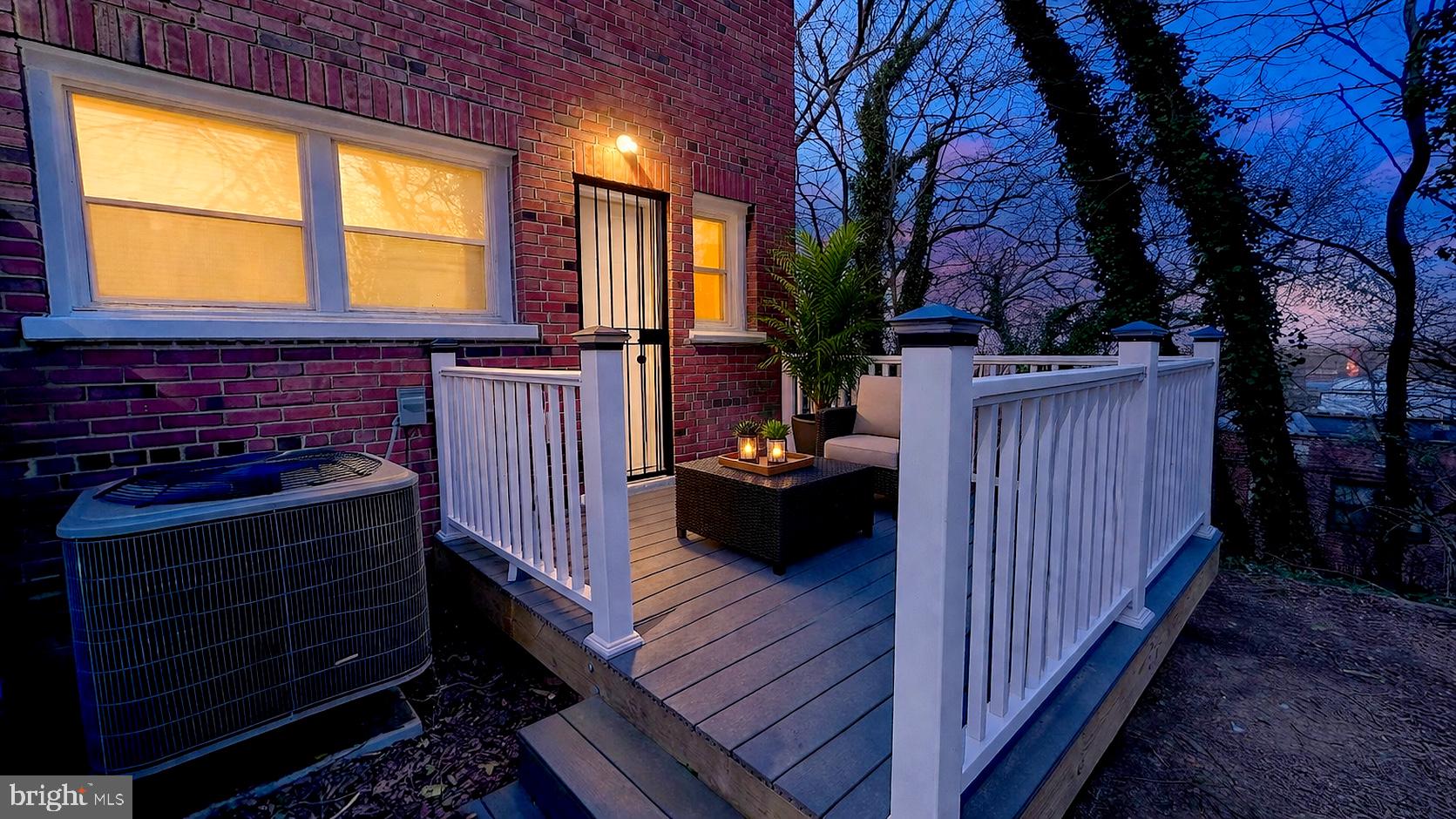 DEANWOOD - Residential