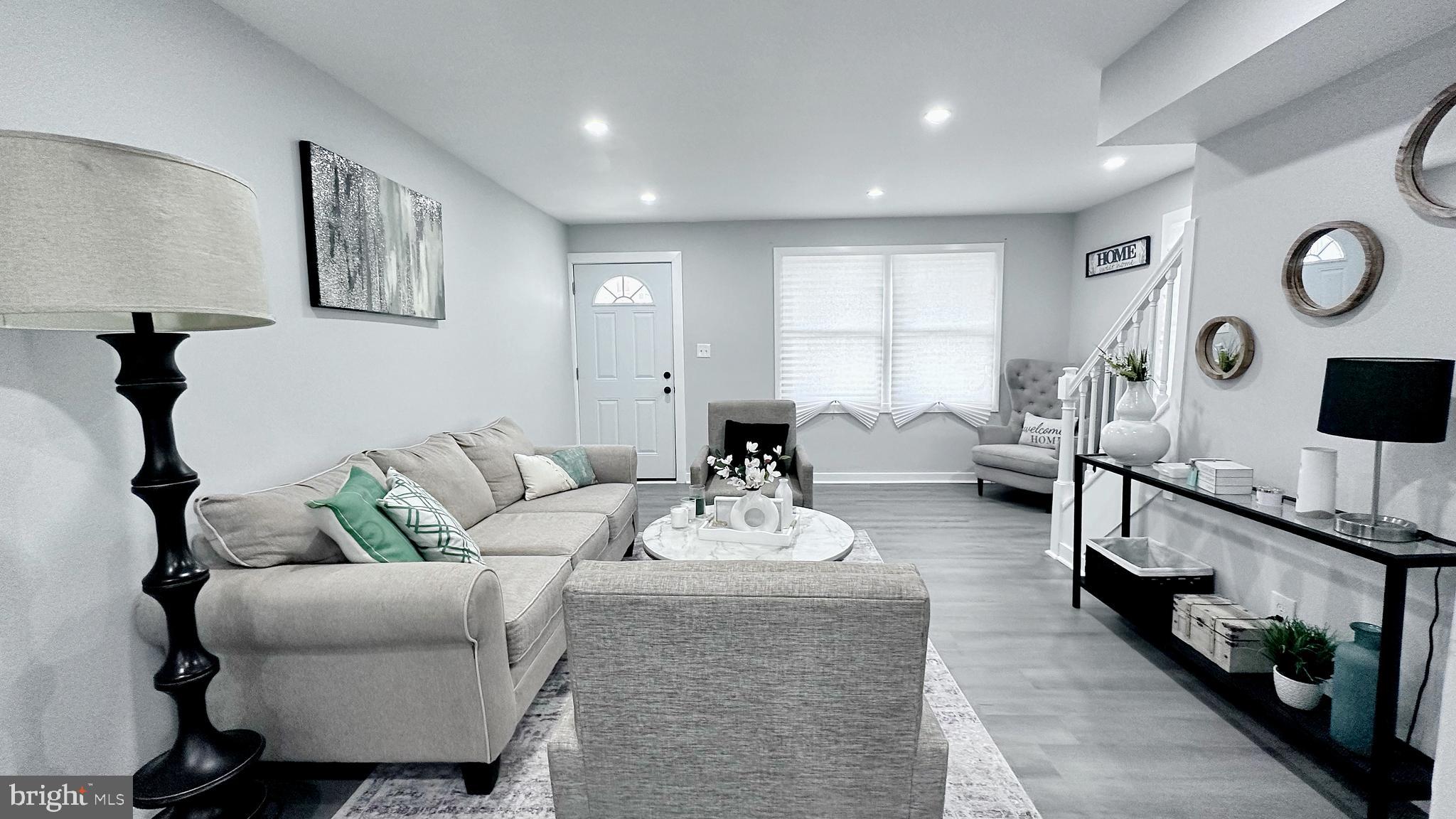 DEANWOOD - Residential