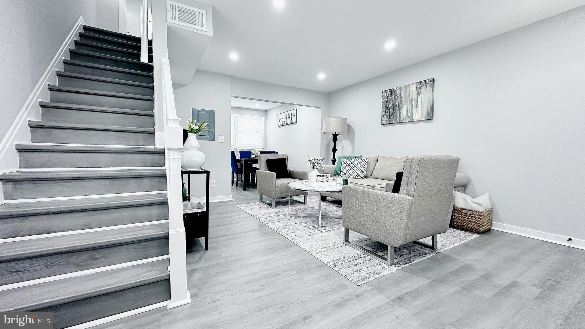 DEANWOOD - Residential