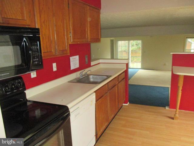 RIVERSIDE - Residential