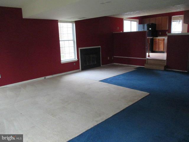 RIVERSIDE - Residential