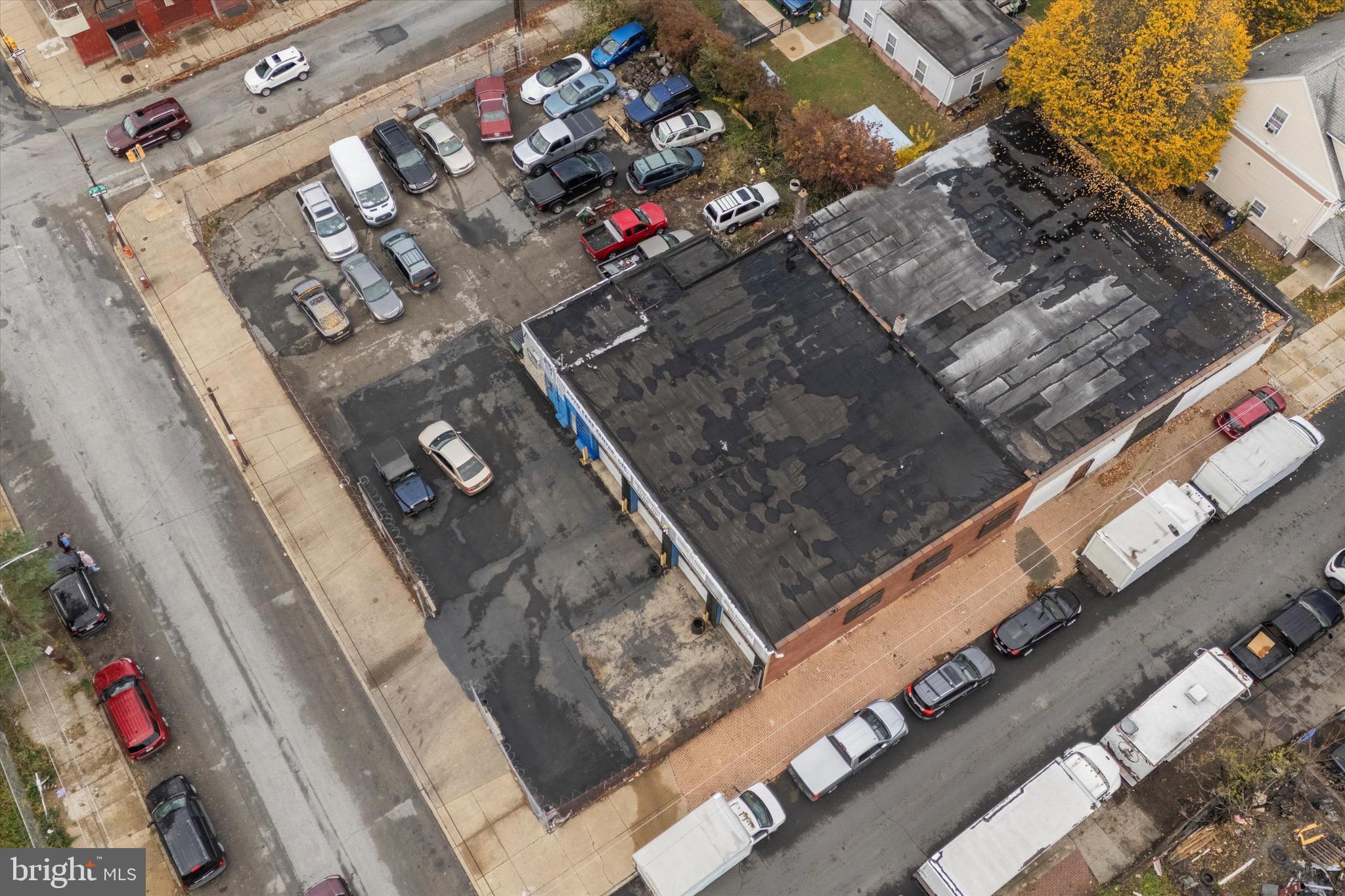 NORRIS SQUARE - Commercial Sale