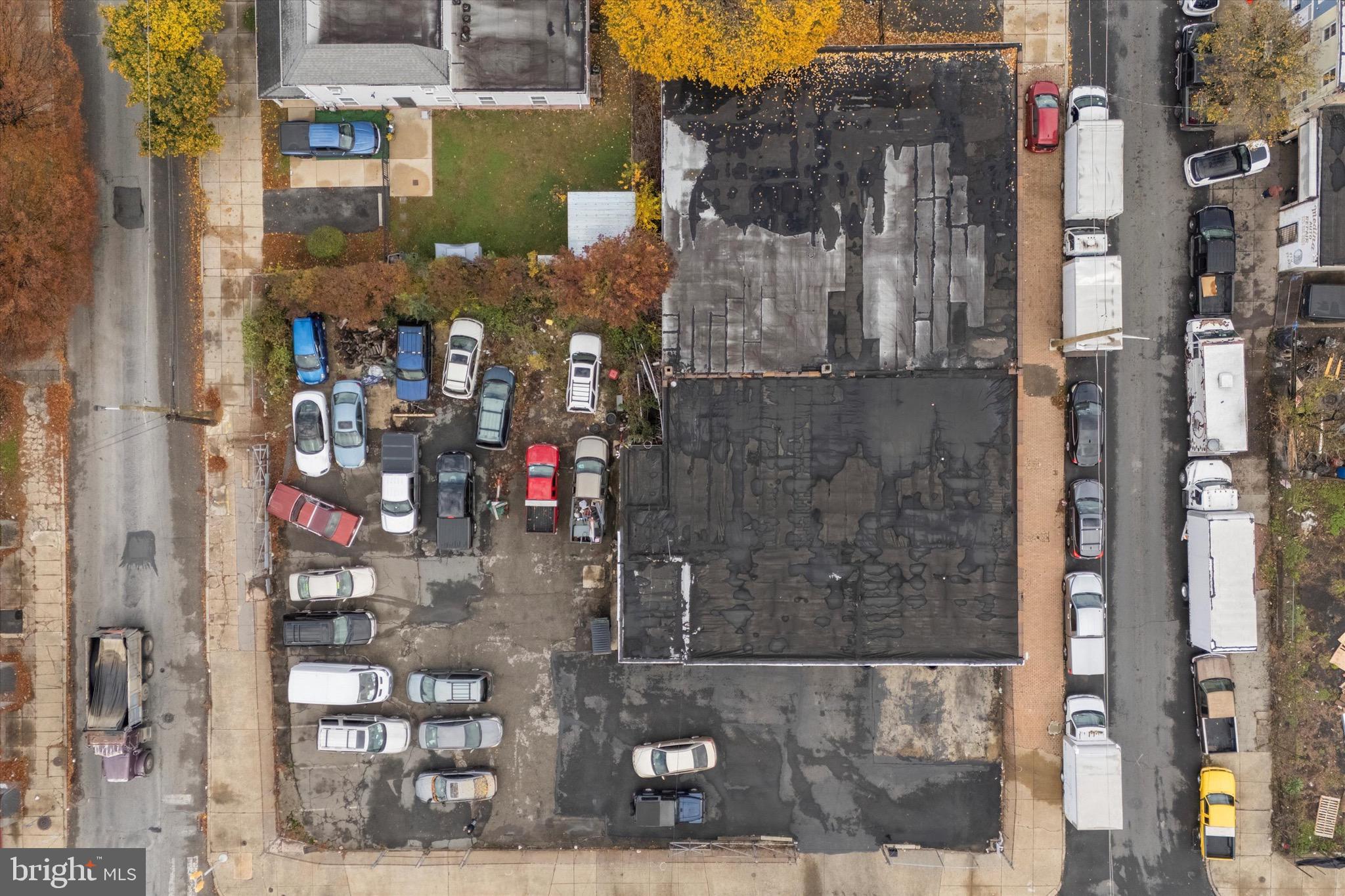 NORRIS SQUARE - Commercial Sale