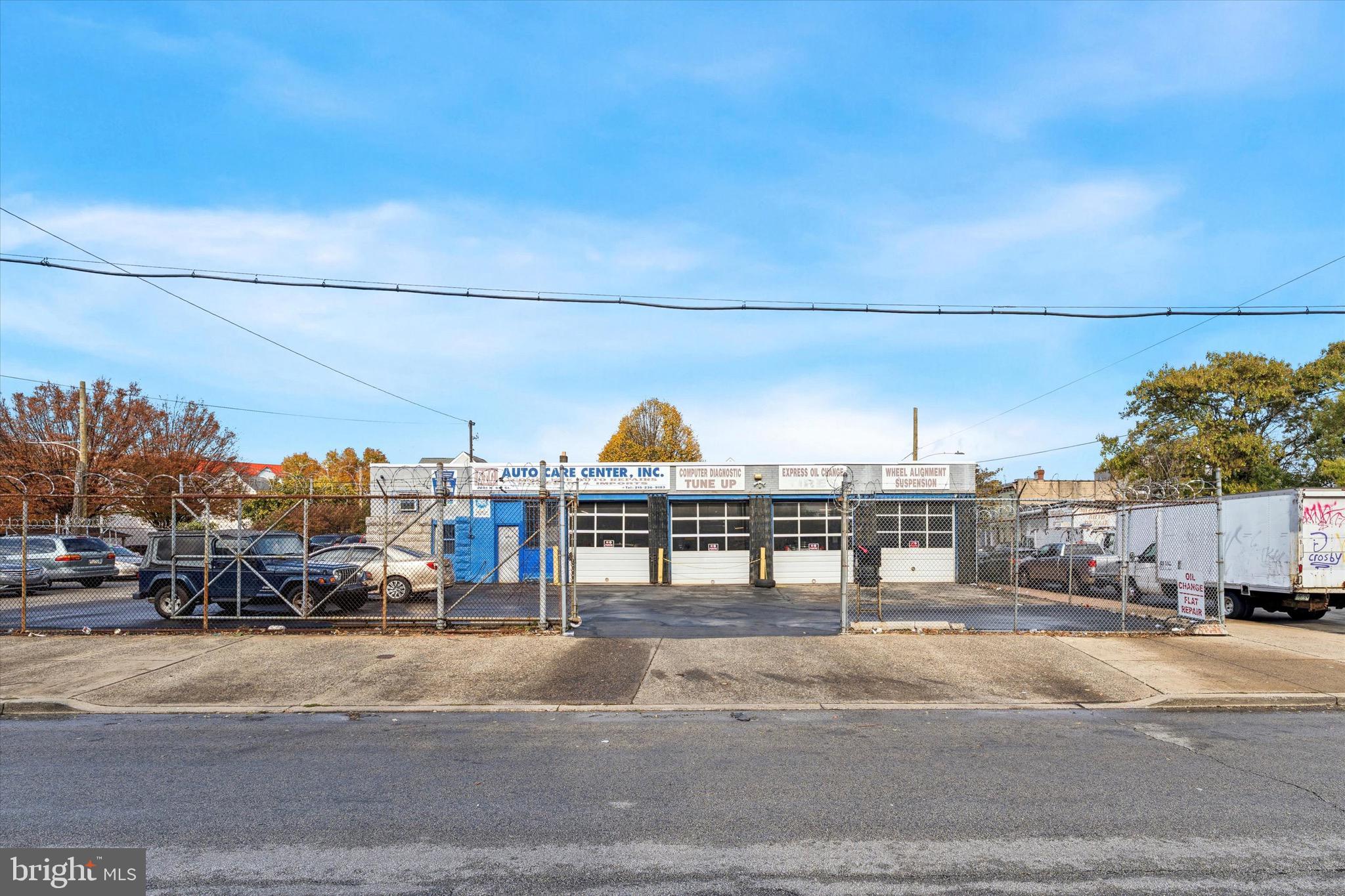 NORRIS SQUARE - Commercial Sale