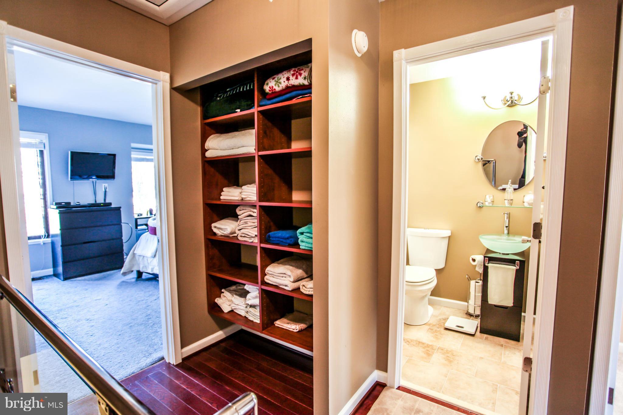 WOODMARK - Residential