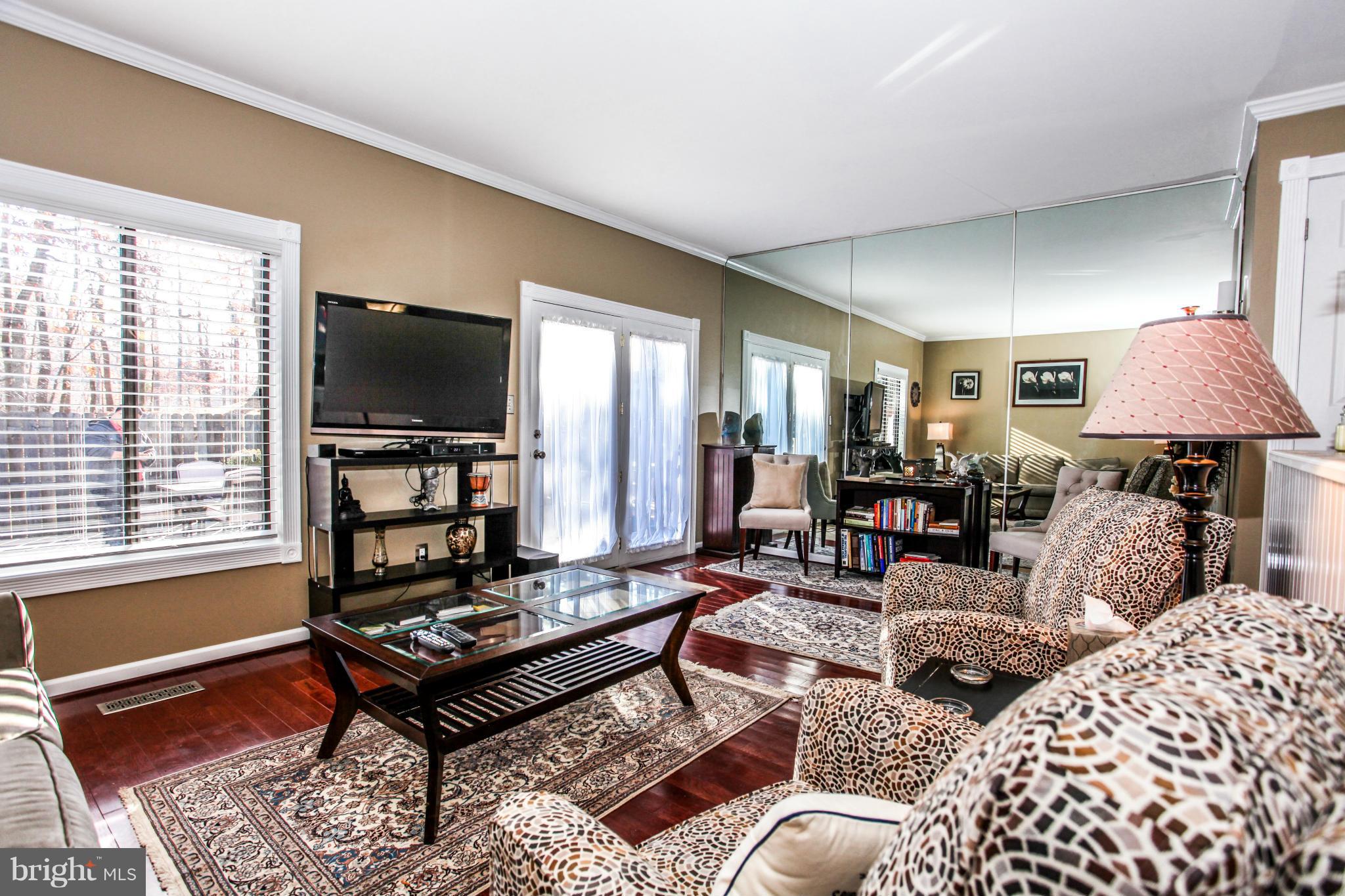 WOODMARK - Residential