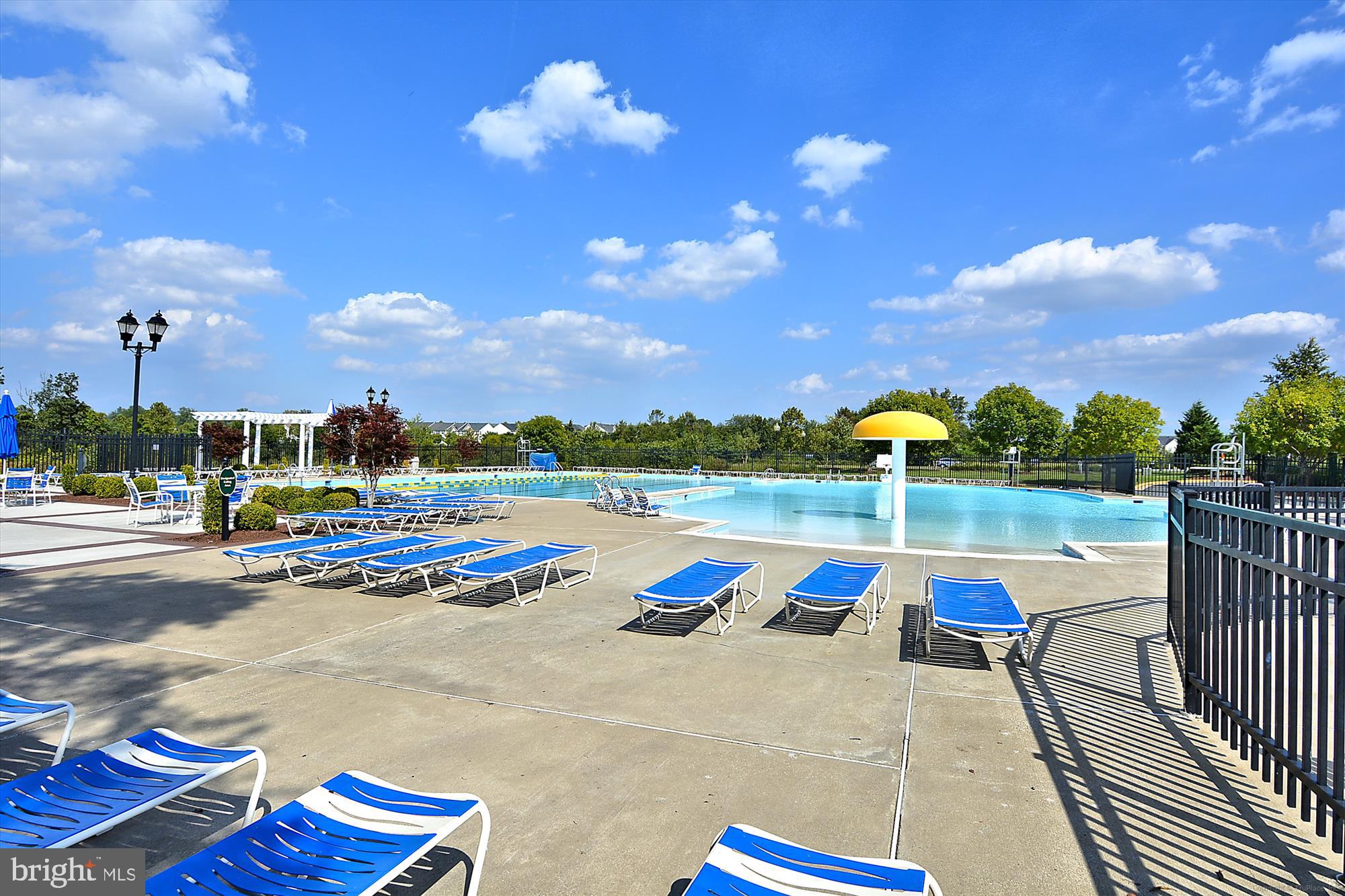 AMBERLEA AT SOUTH RIDING - Residential