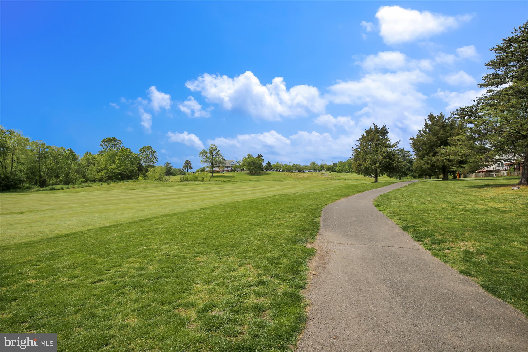 AMBERLEA AT SOUTH RIDING - Residential