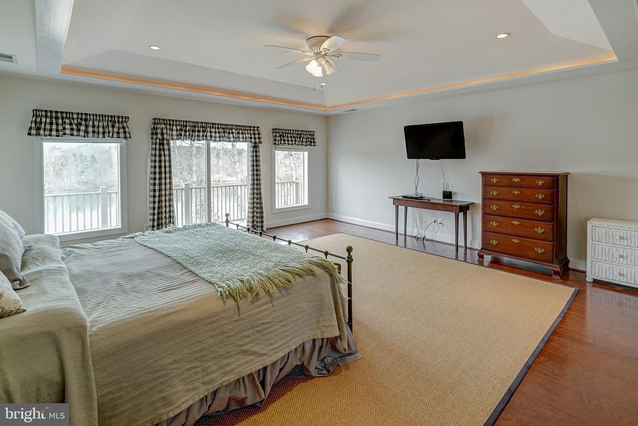 GRANDVIEW - Residential