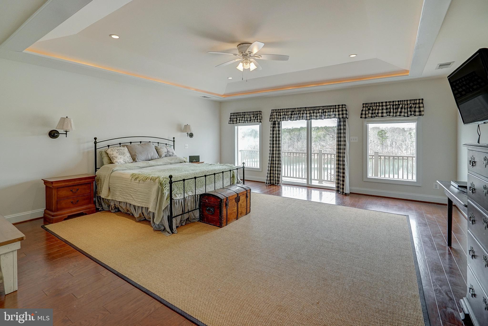 GRANDVIEW - Residential