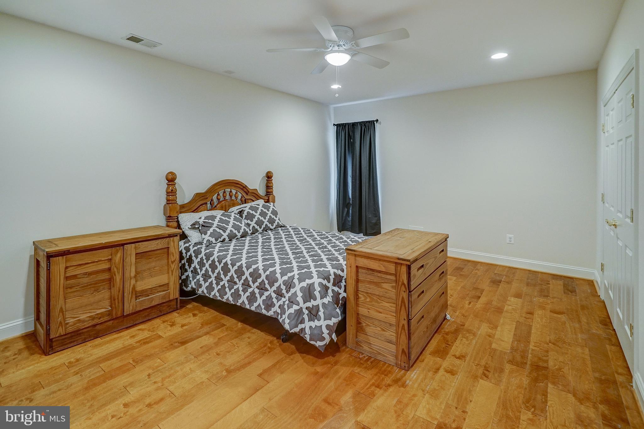 GRANDVIEW - Residential