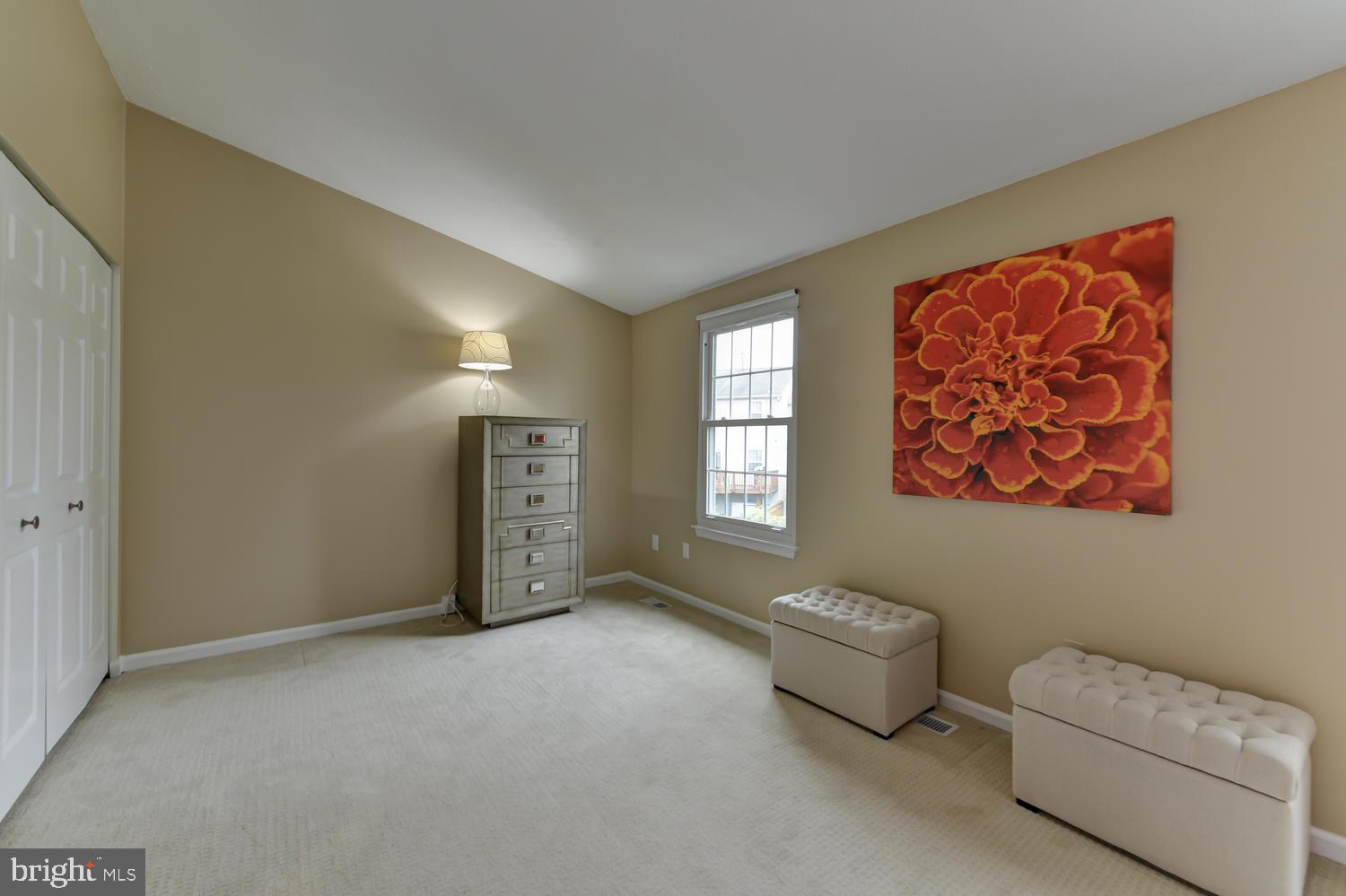 ALEXANDRIA - Residential