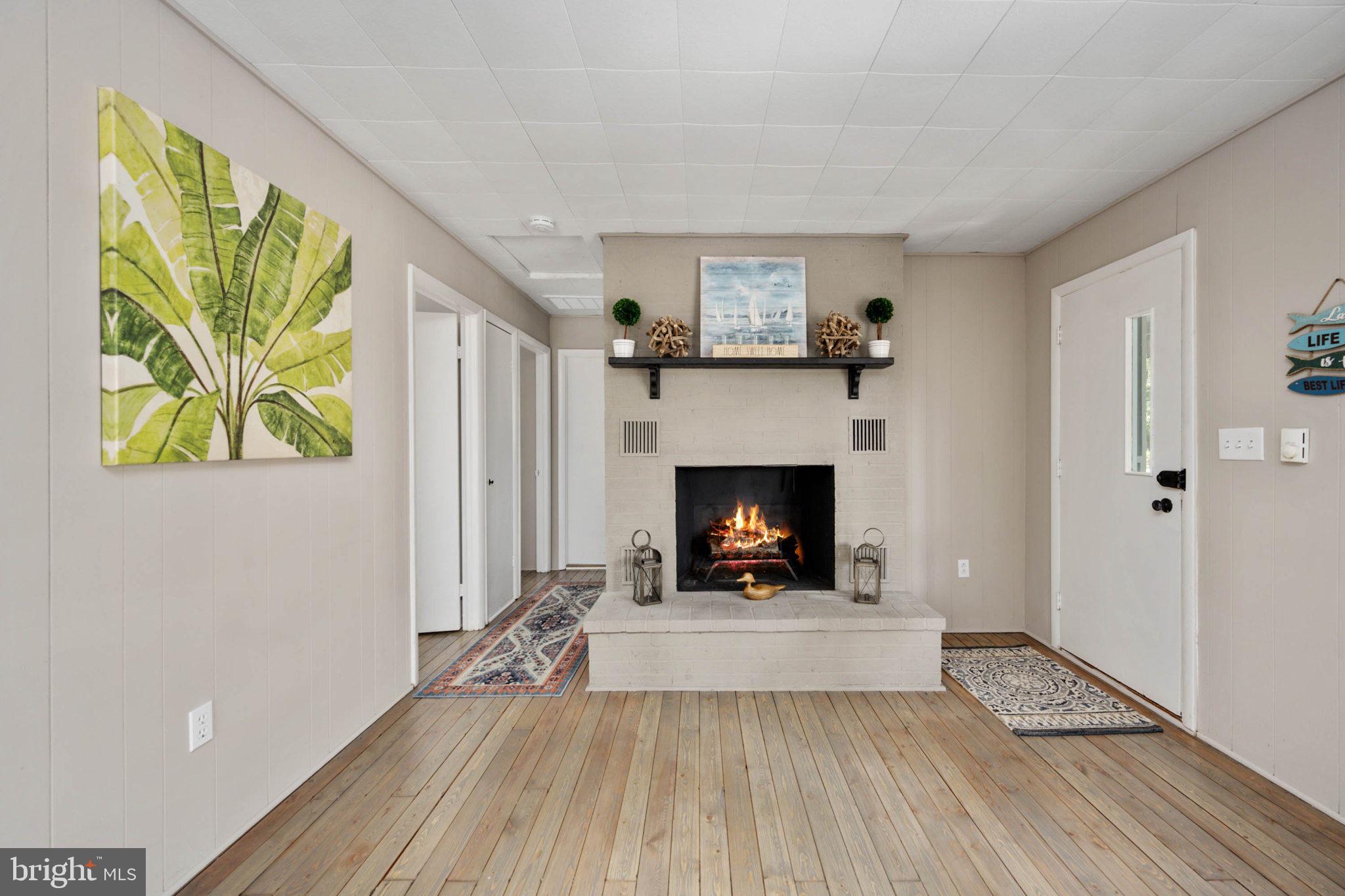 LAKE OF THE WOODS - Residential