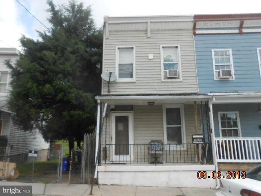 Fannie Mae Homepath property. Solid townhouse features large kitchen, full basement and fenced backyard. Convenient location with easy access to major roads, shopping and more.