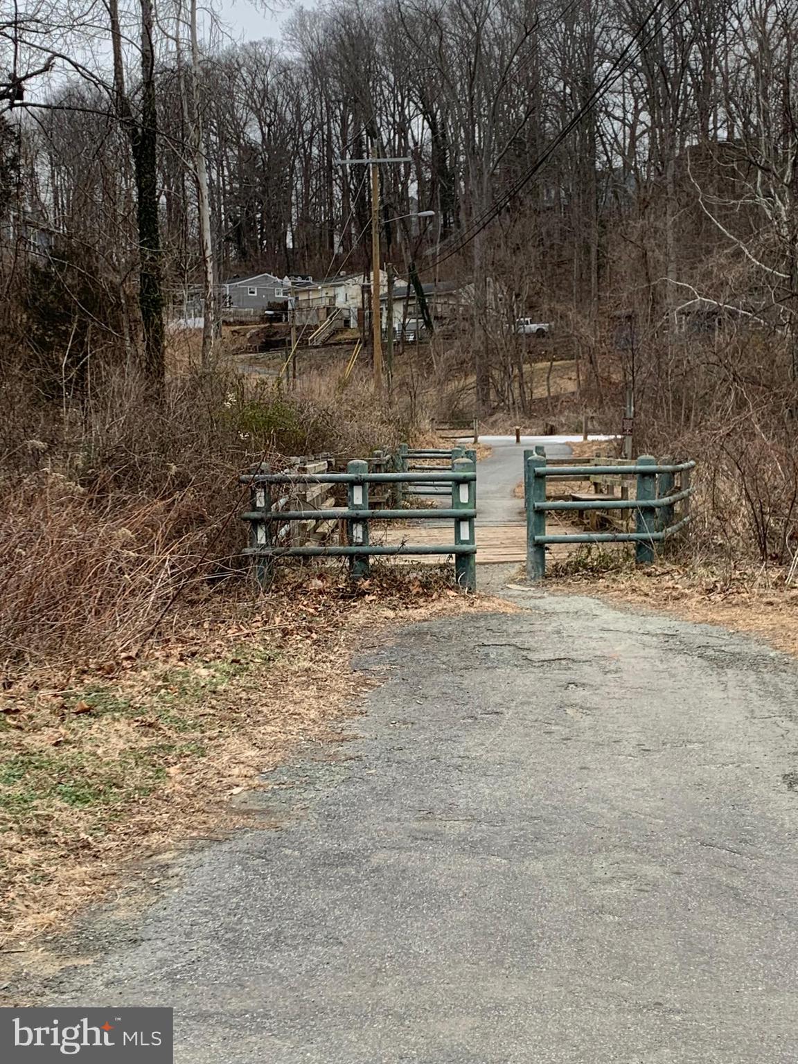 PARKSIDE AT EAGLE'S LANDING - Residential